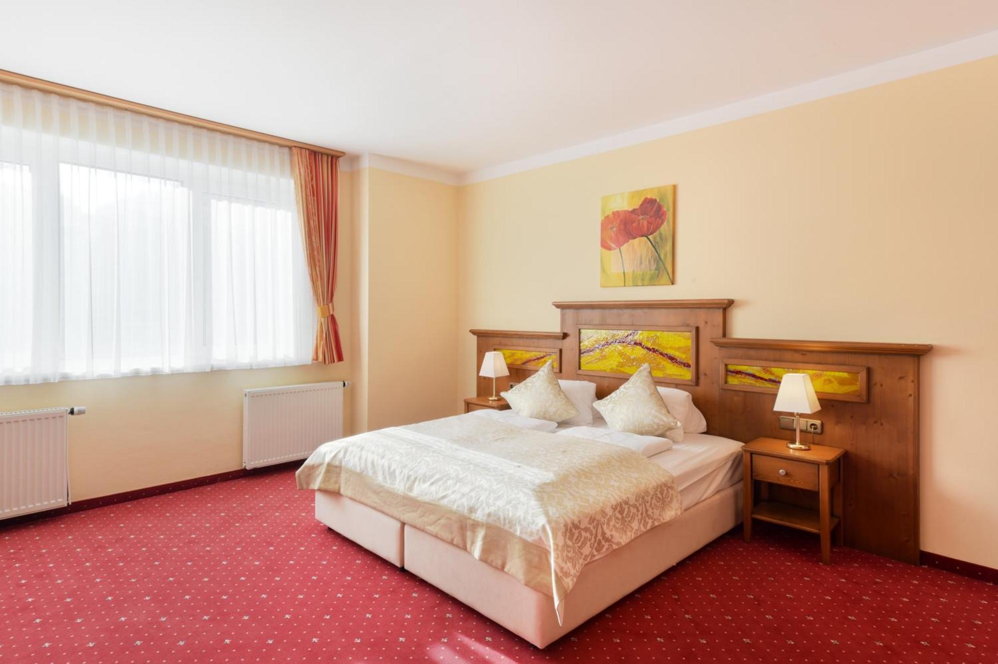 Superior Two-Bedroom Apartment