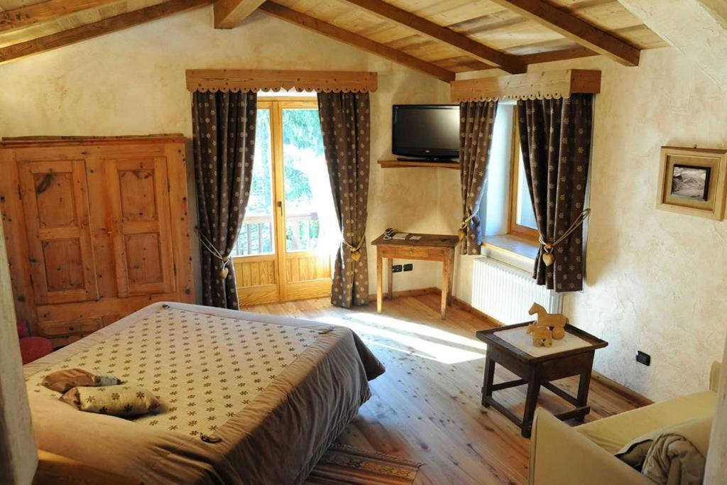 Deluxe Junior Suite