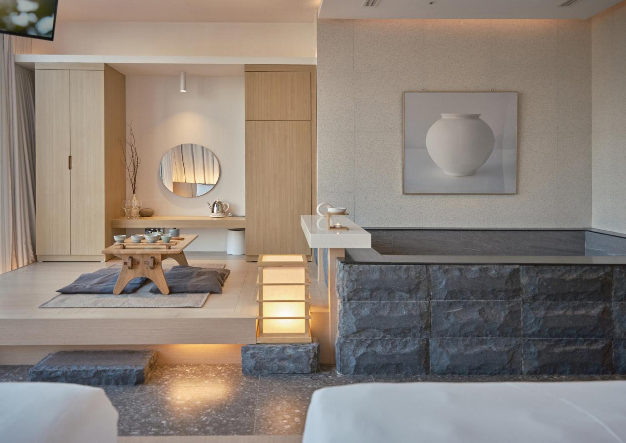 Private City Spa