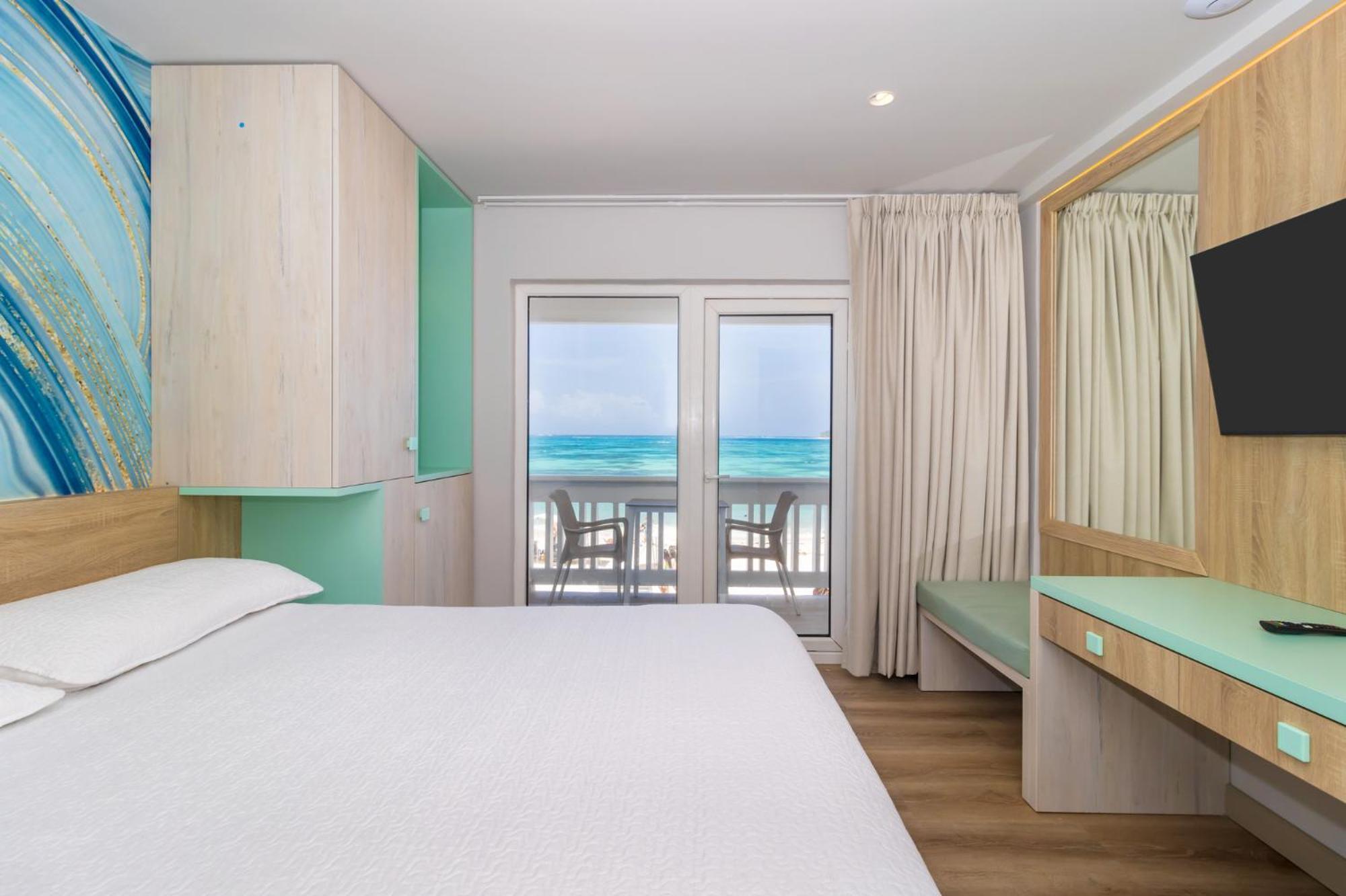 Quadruple Room Sea View
