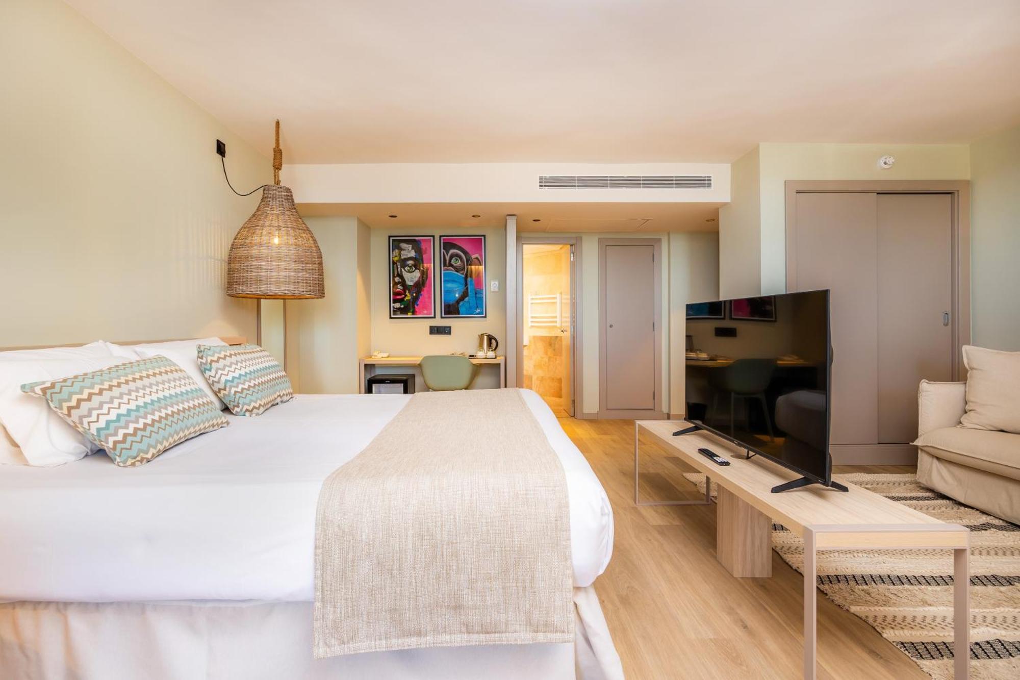 Junior Suite Balcony