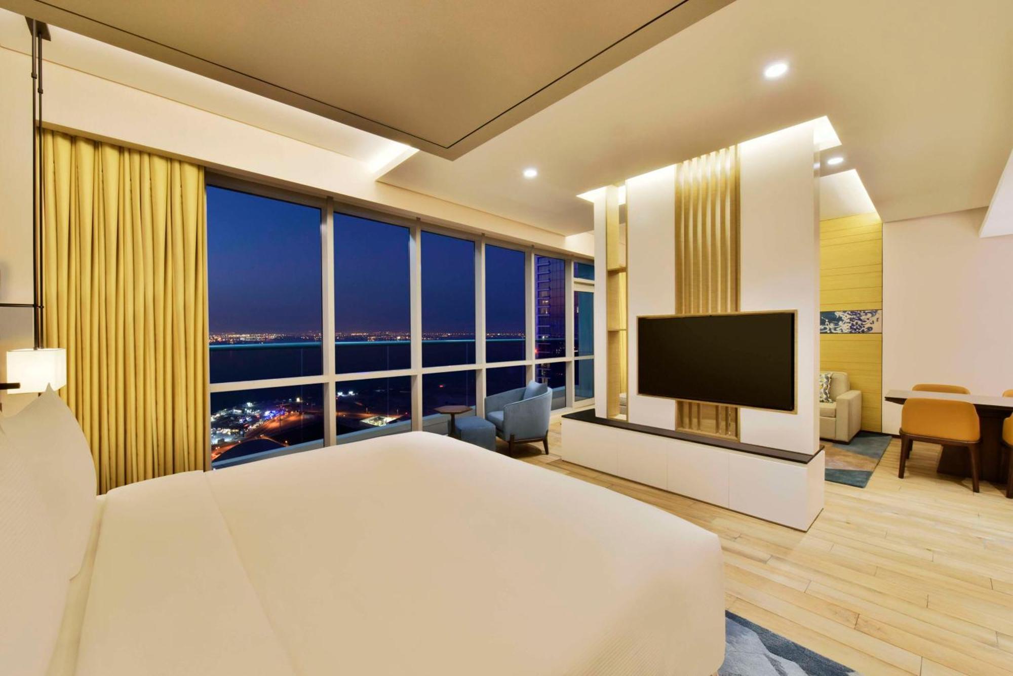 Junior Suite with Sea View - Lounge Access