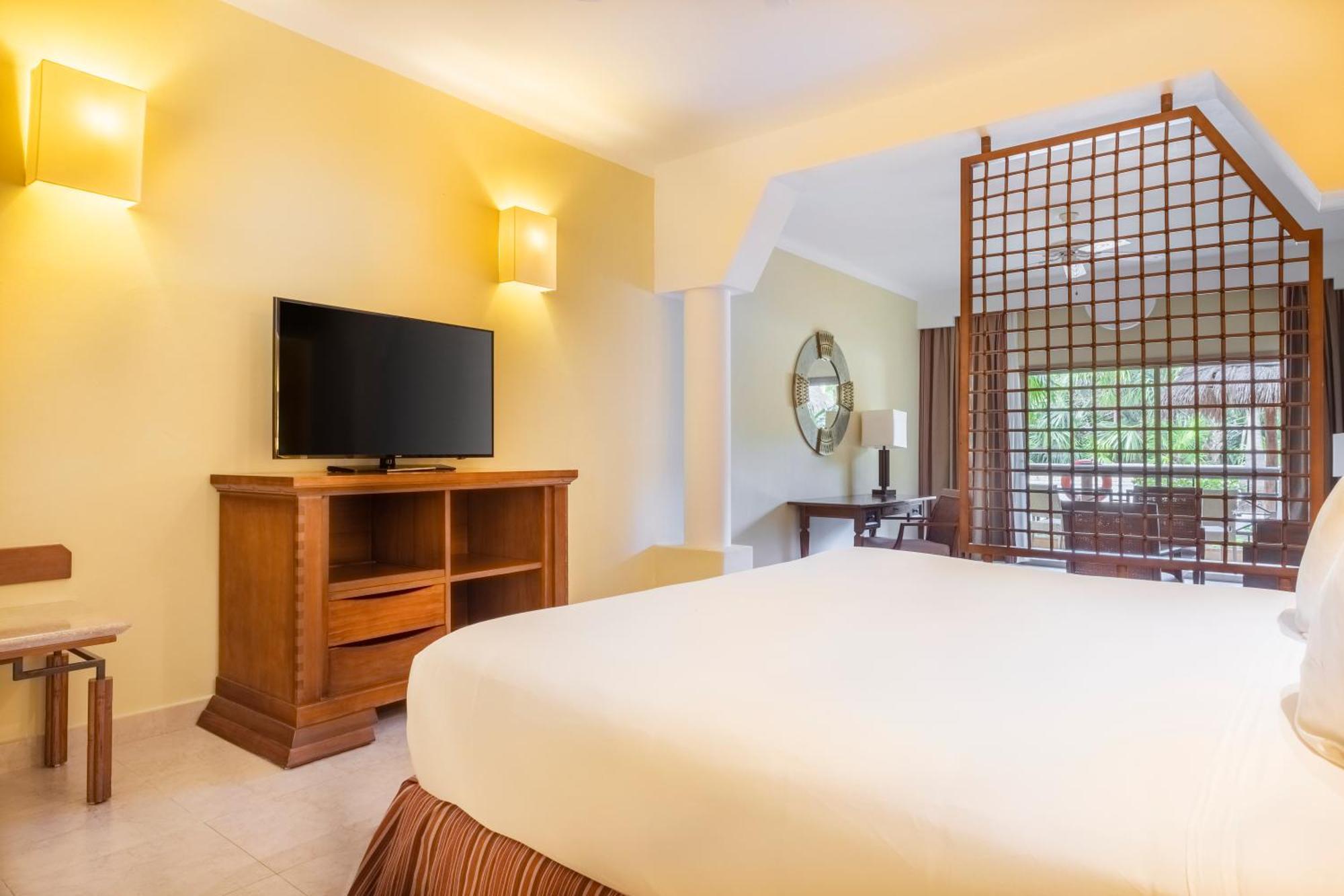 Suite Júnior com Vista Tropical