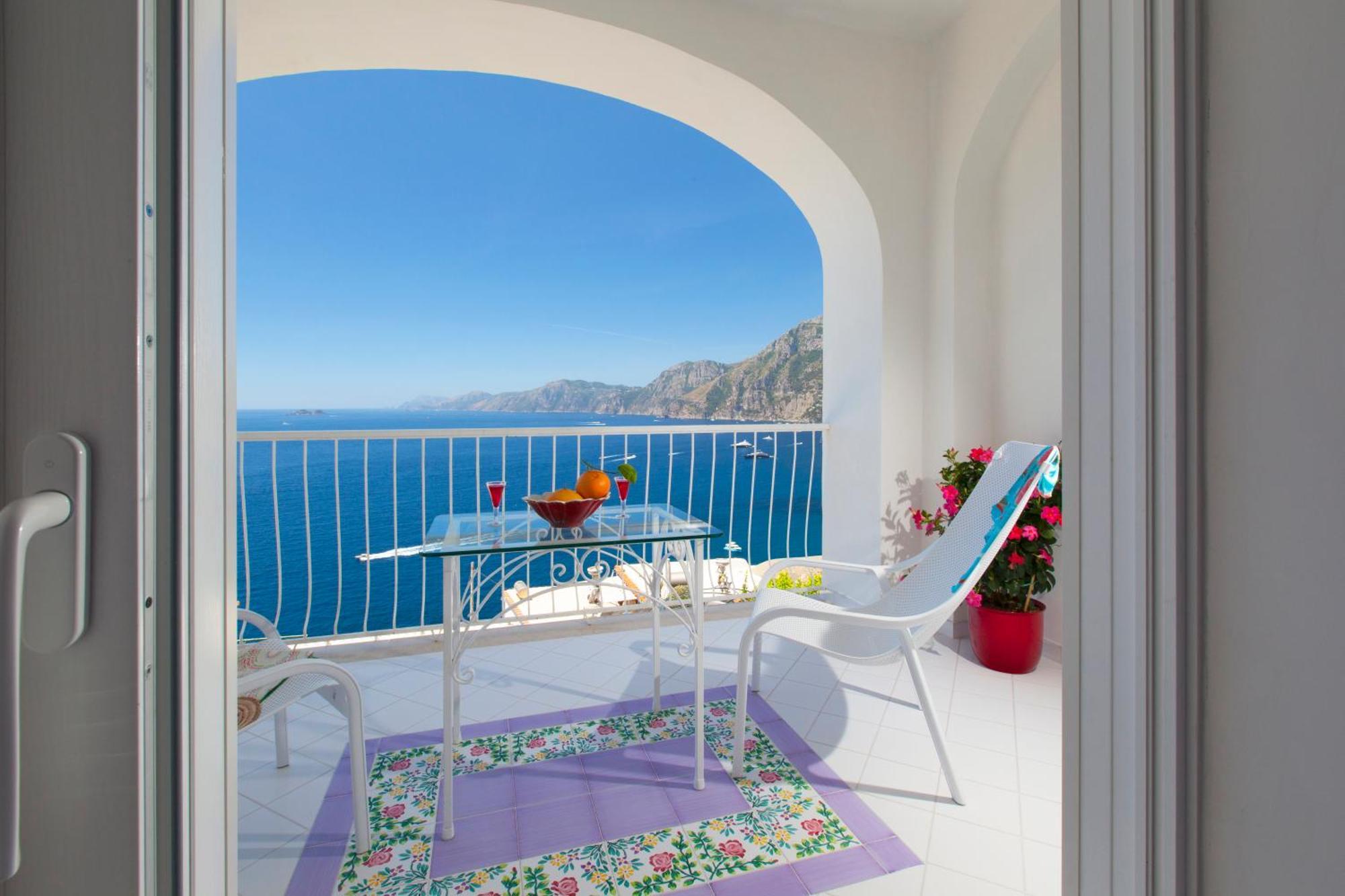 Triple Room Sea View