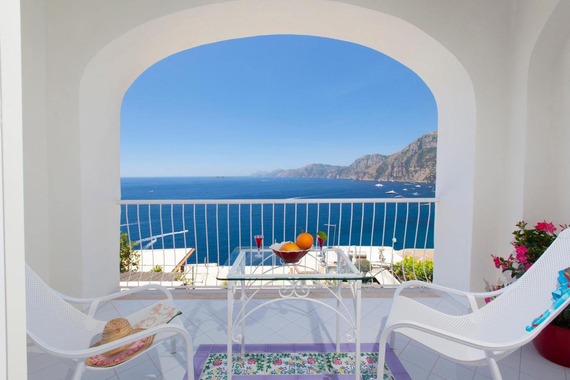Triple Room Sea View