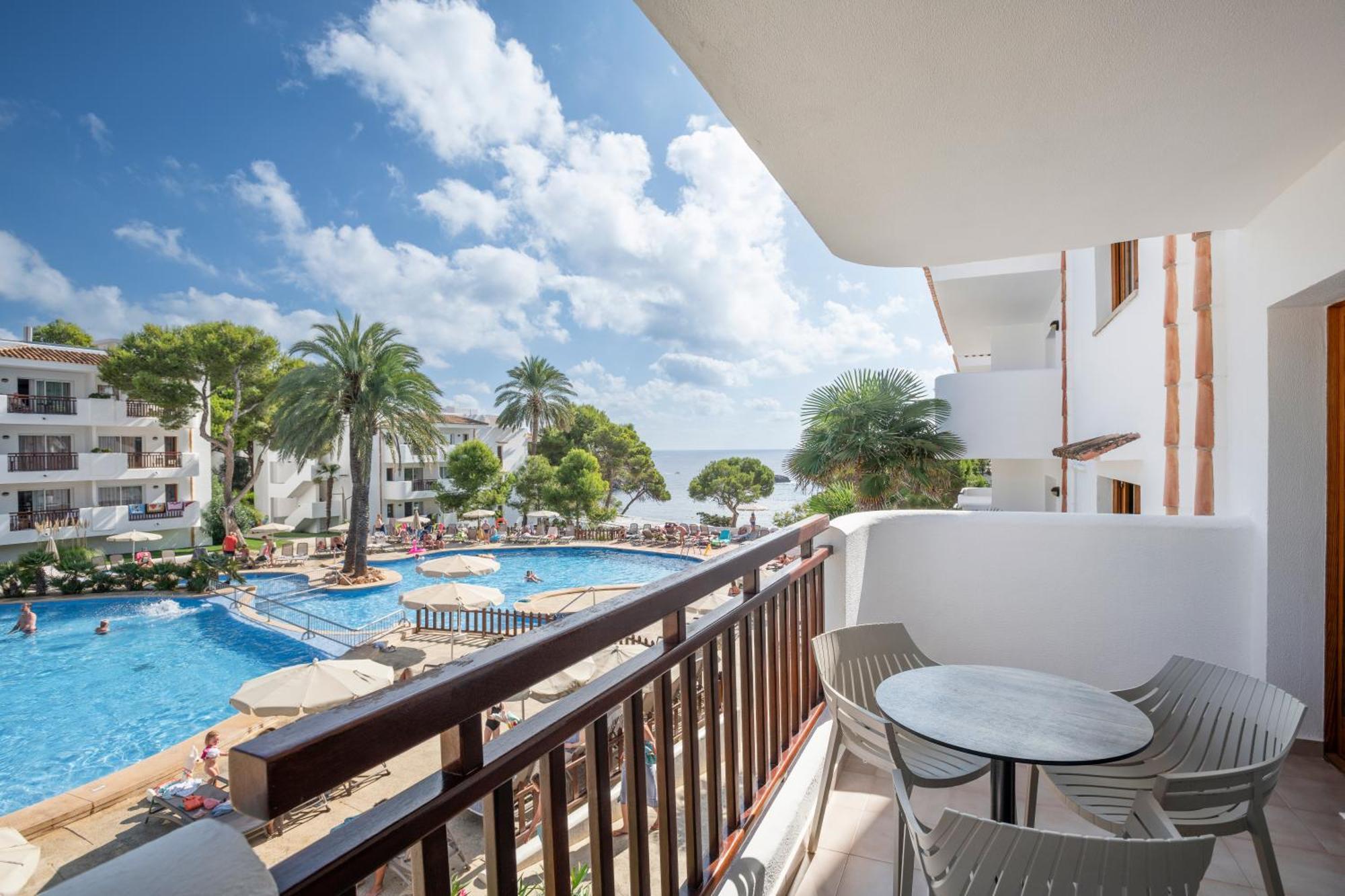 Monolocale Premium con Vista Piscina