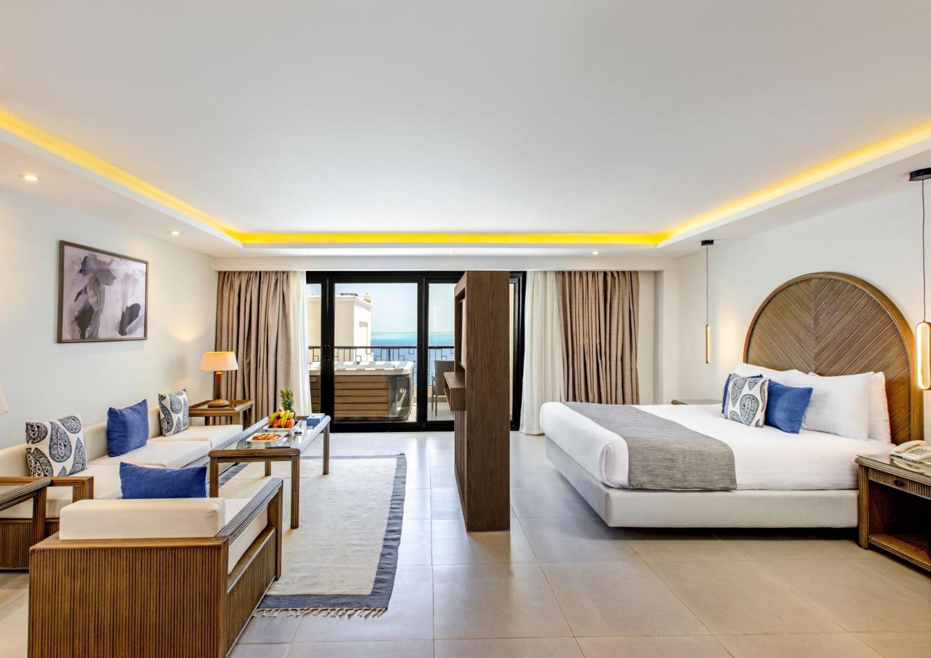 Premium Jacuzzi Suite