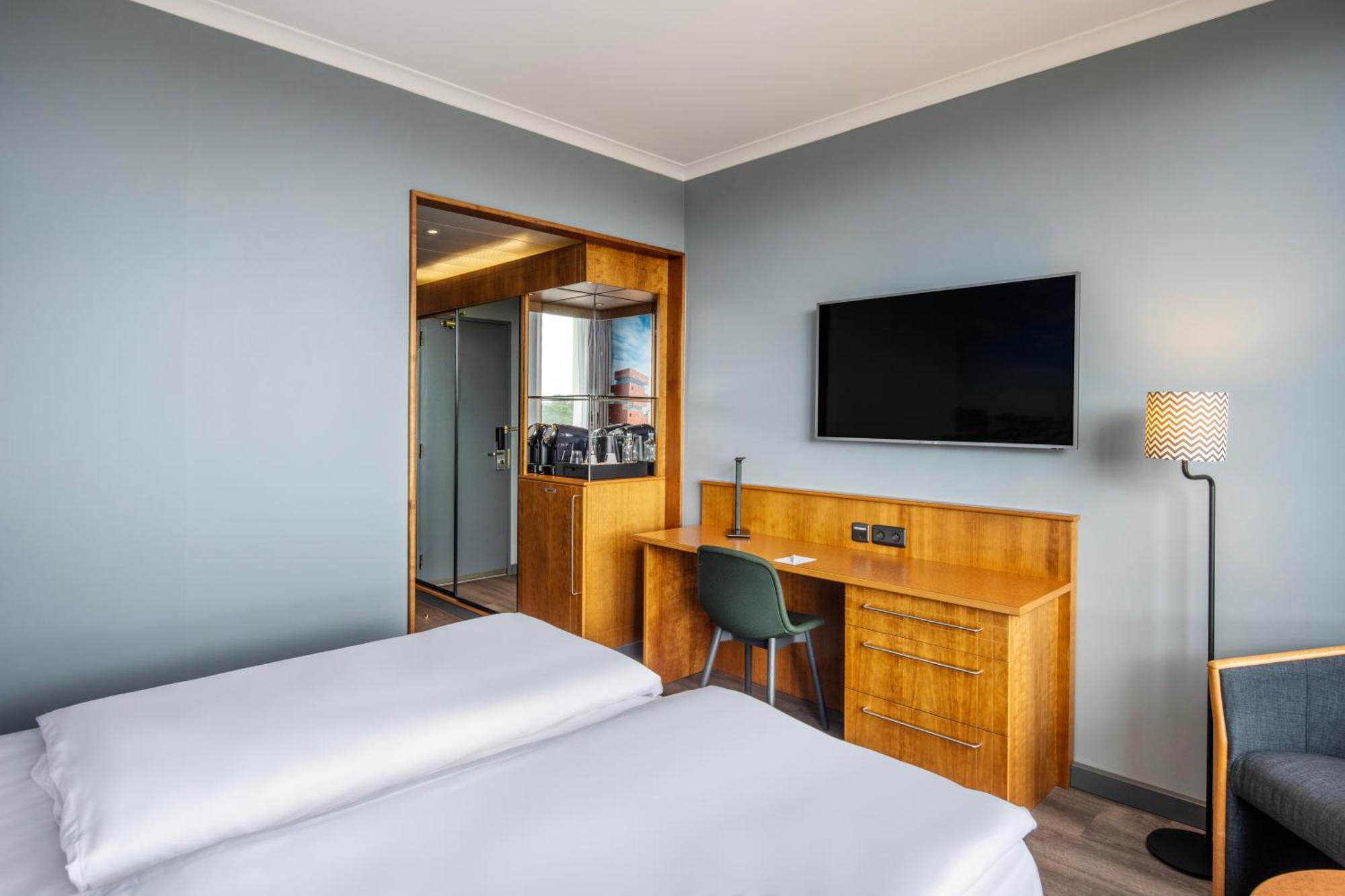Standard Room Two Single Beds