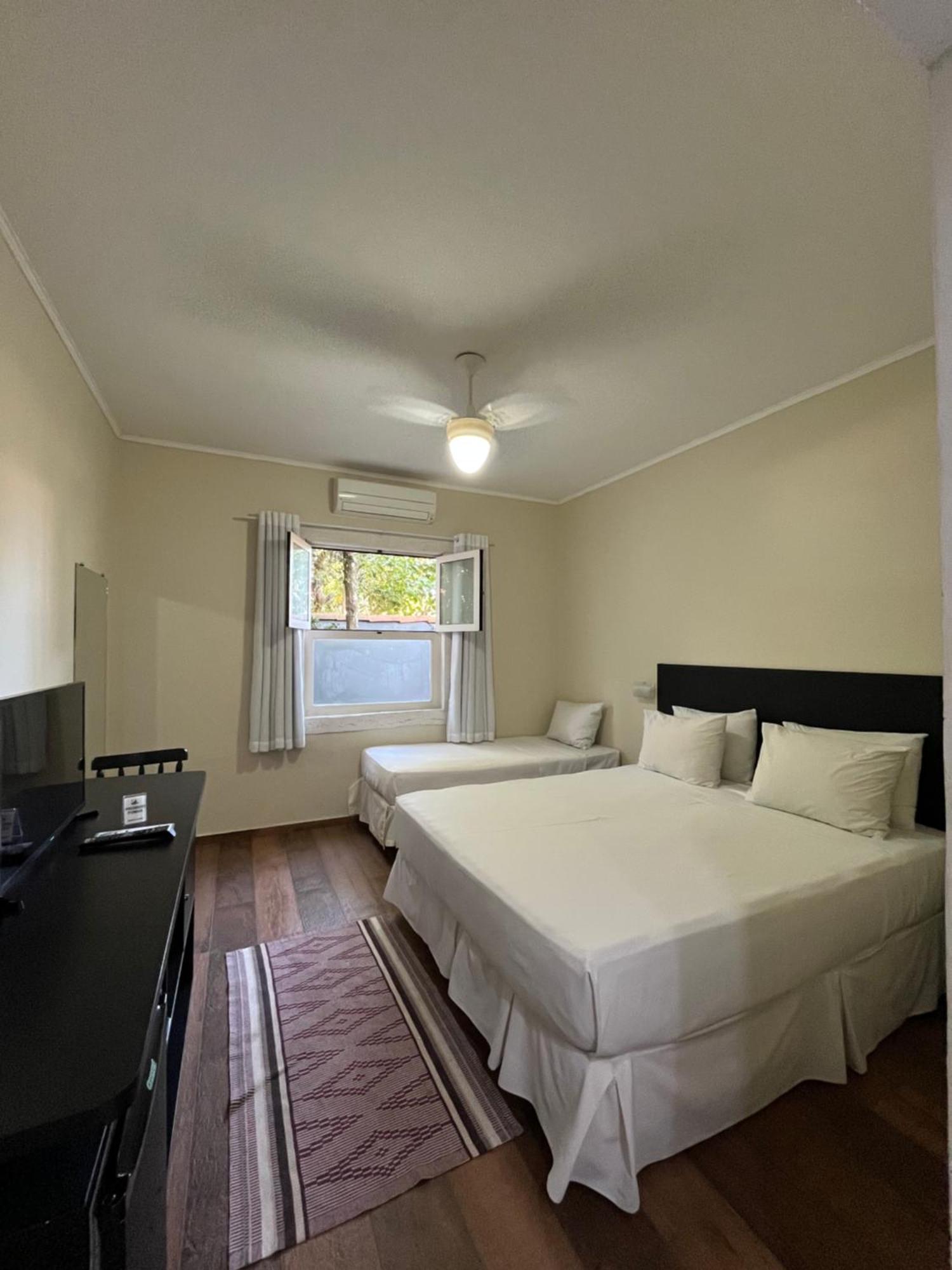 Deluxe Room,1607238971:JPEG