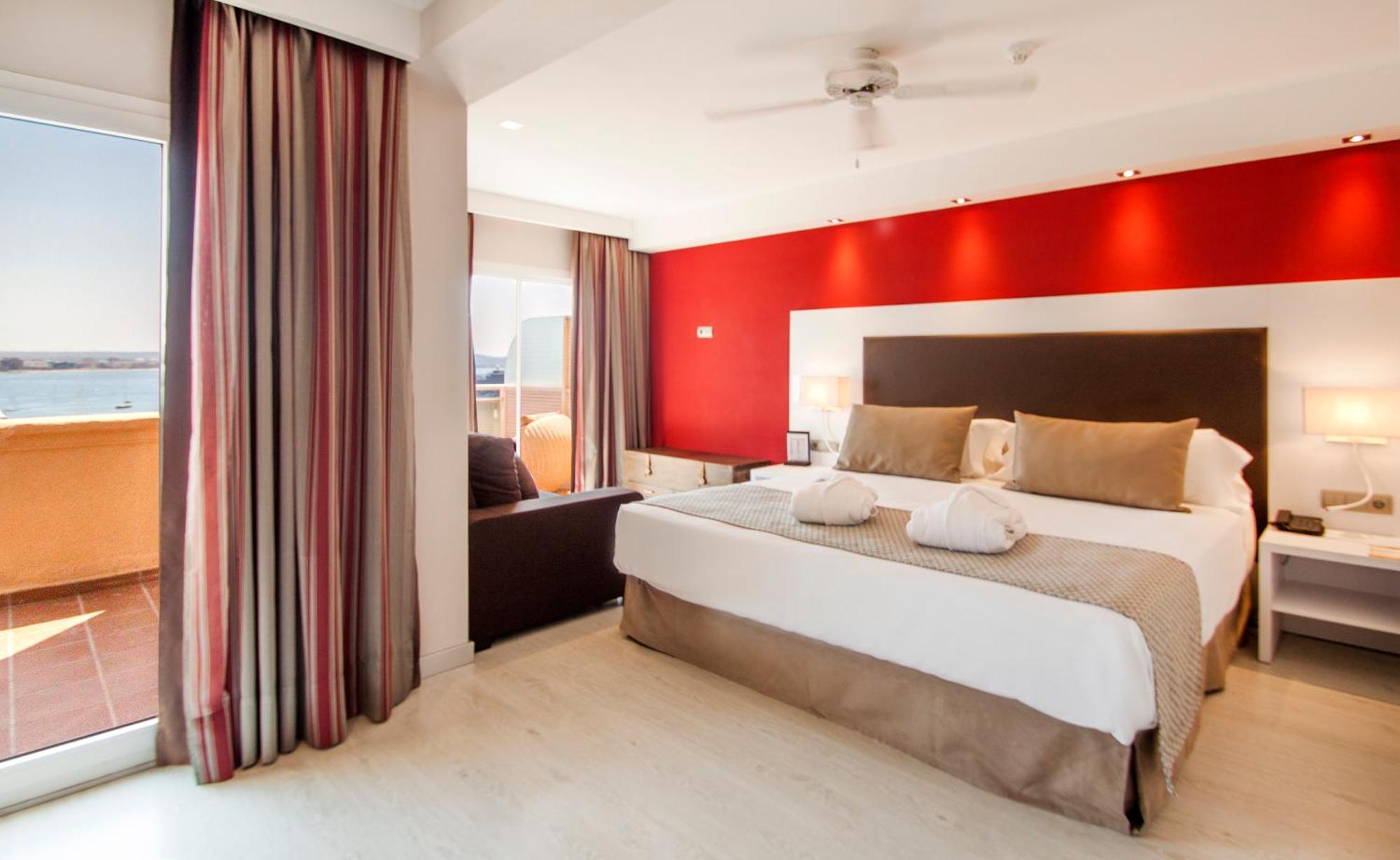 Junior Suite Private Pool Sea View,1613661572:JPEG