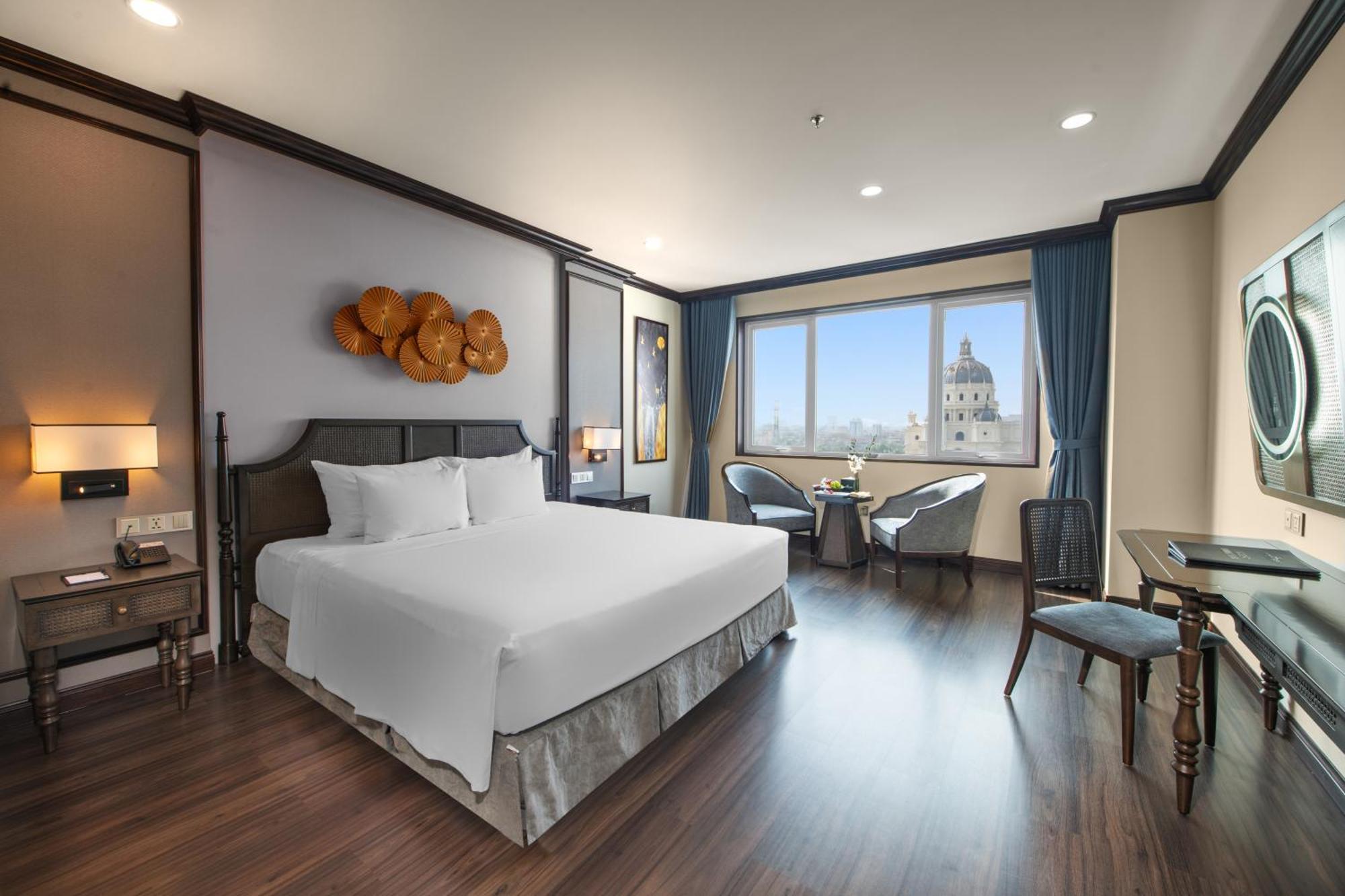 Grand Deluxe Double Room (Indochine Wing)