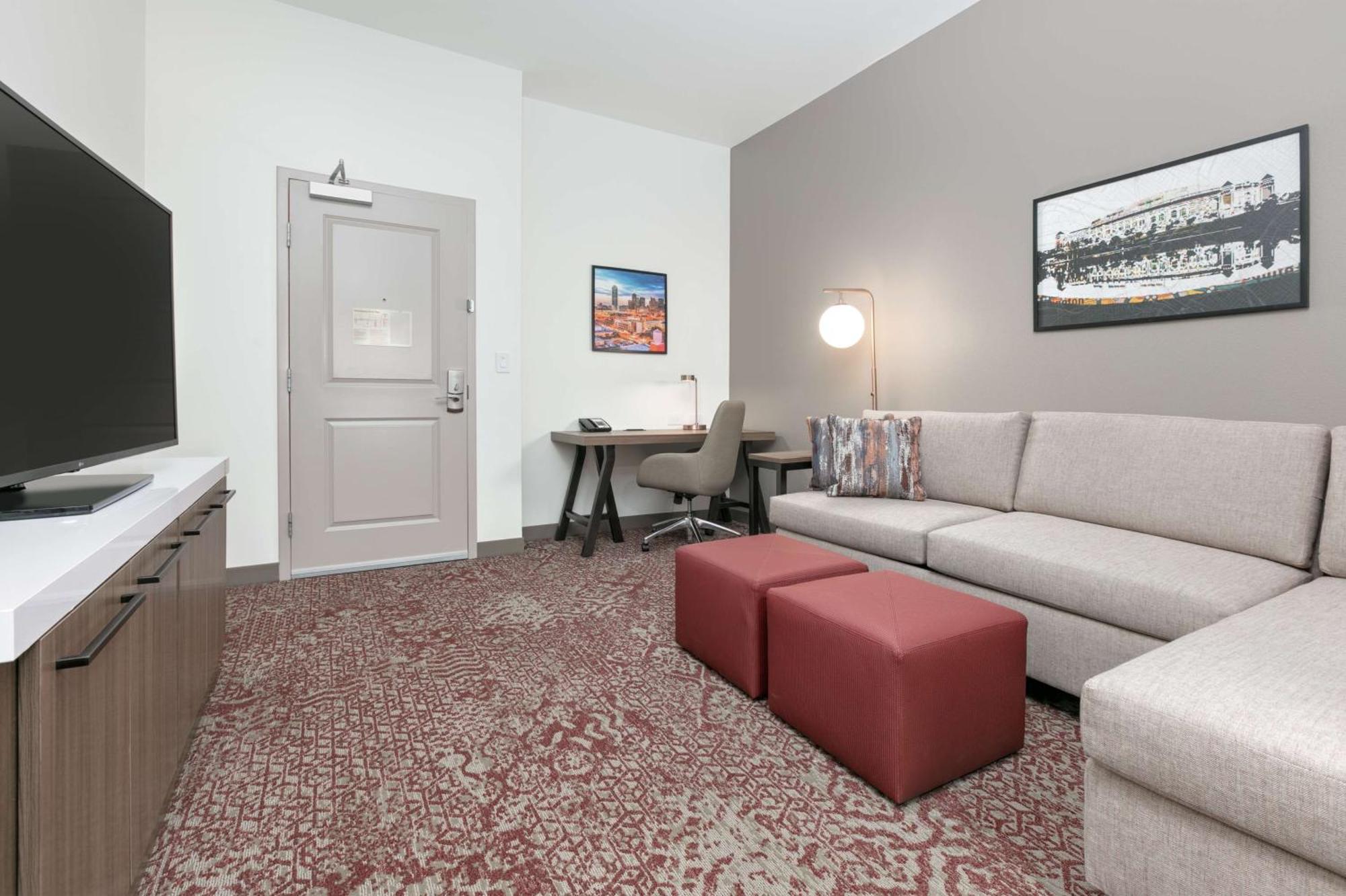 Junior King Suite with Seating Area