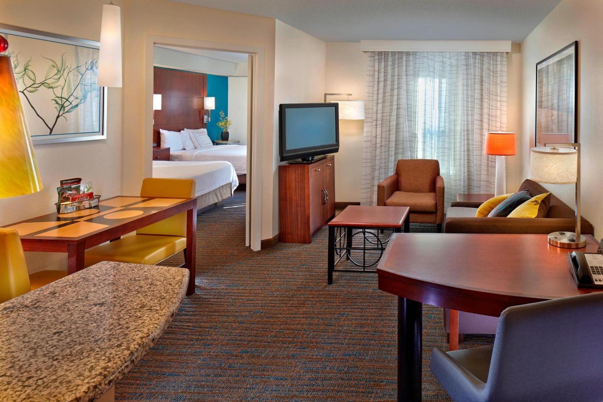 Two Queen One-Bedroom Suite
