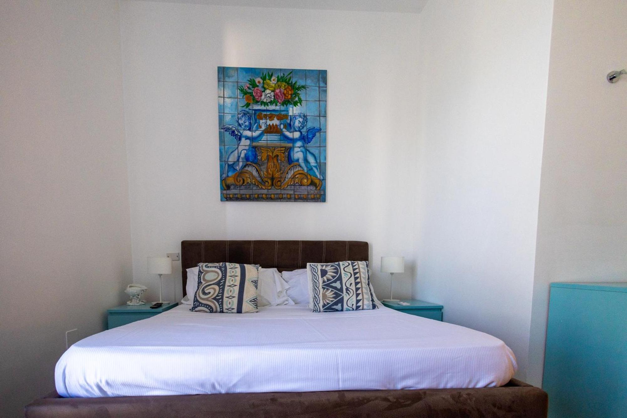 Double Room with Private External Bathroom