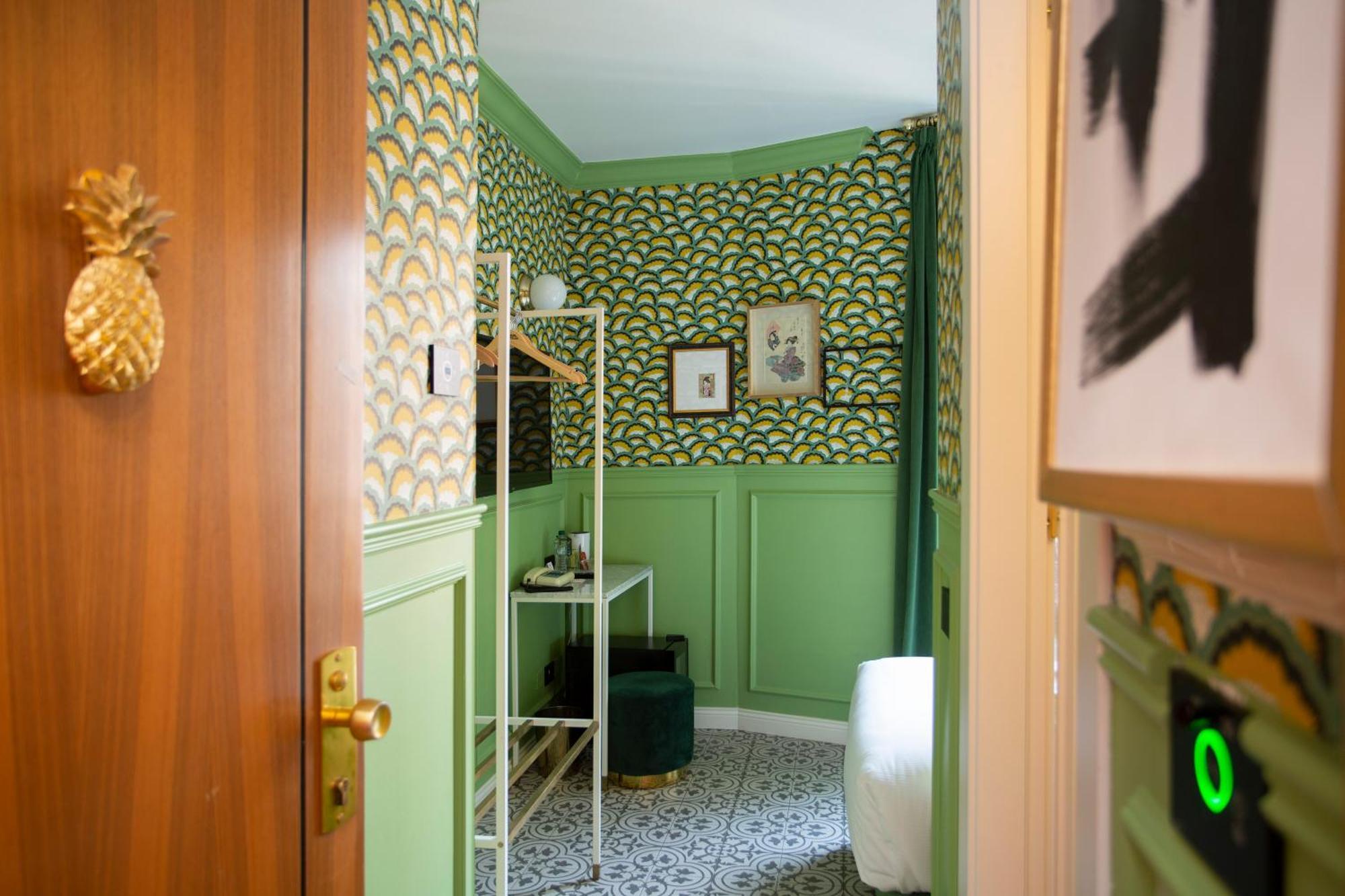 Single Room