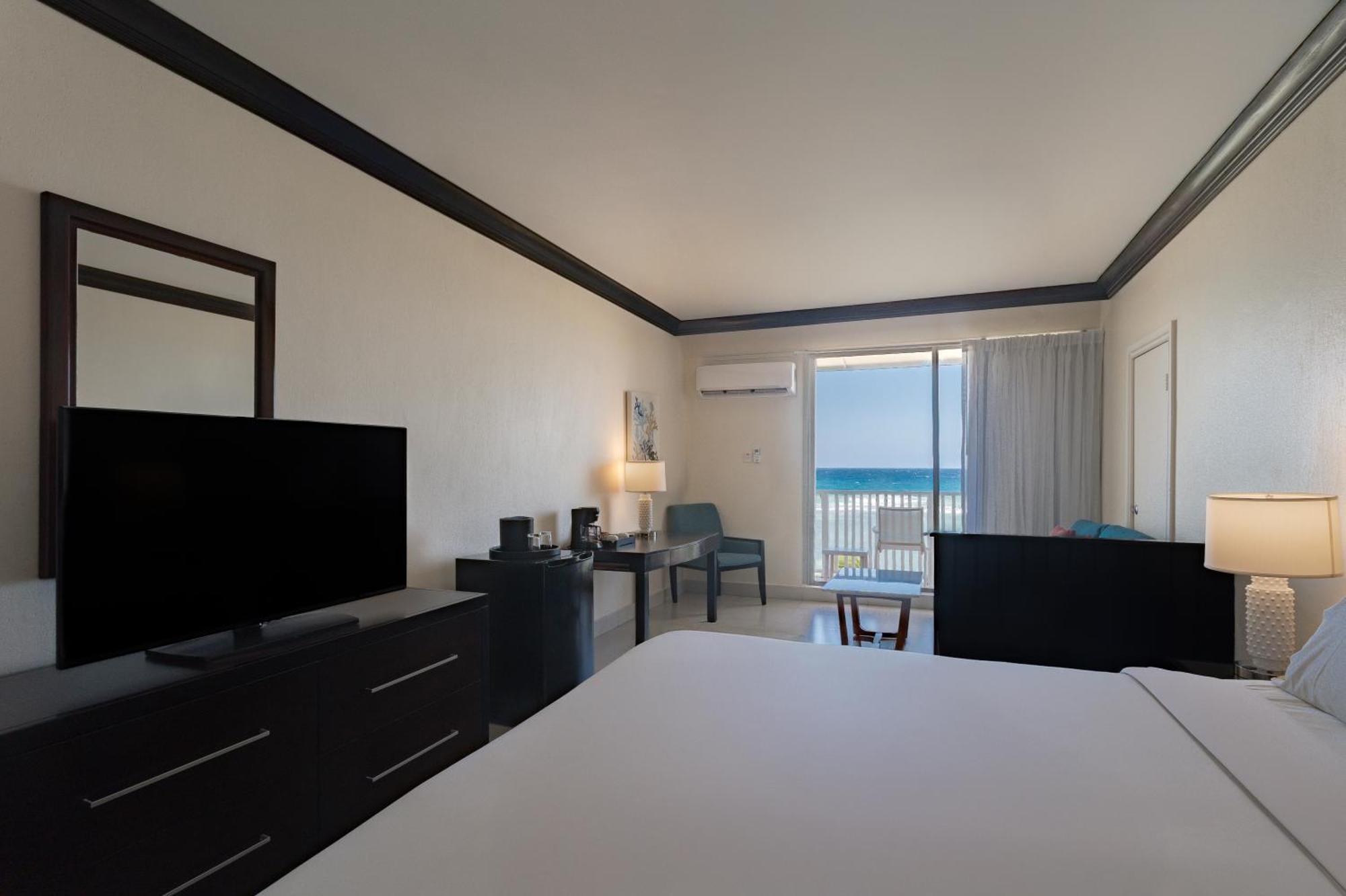 Privileged Junior Suite Ocean Front
