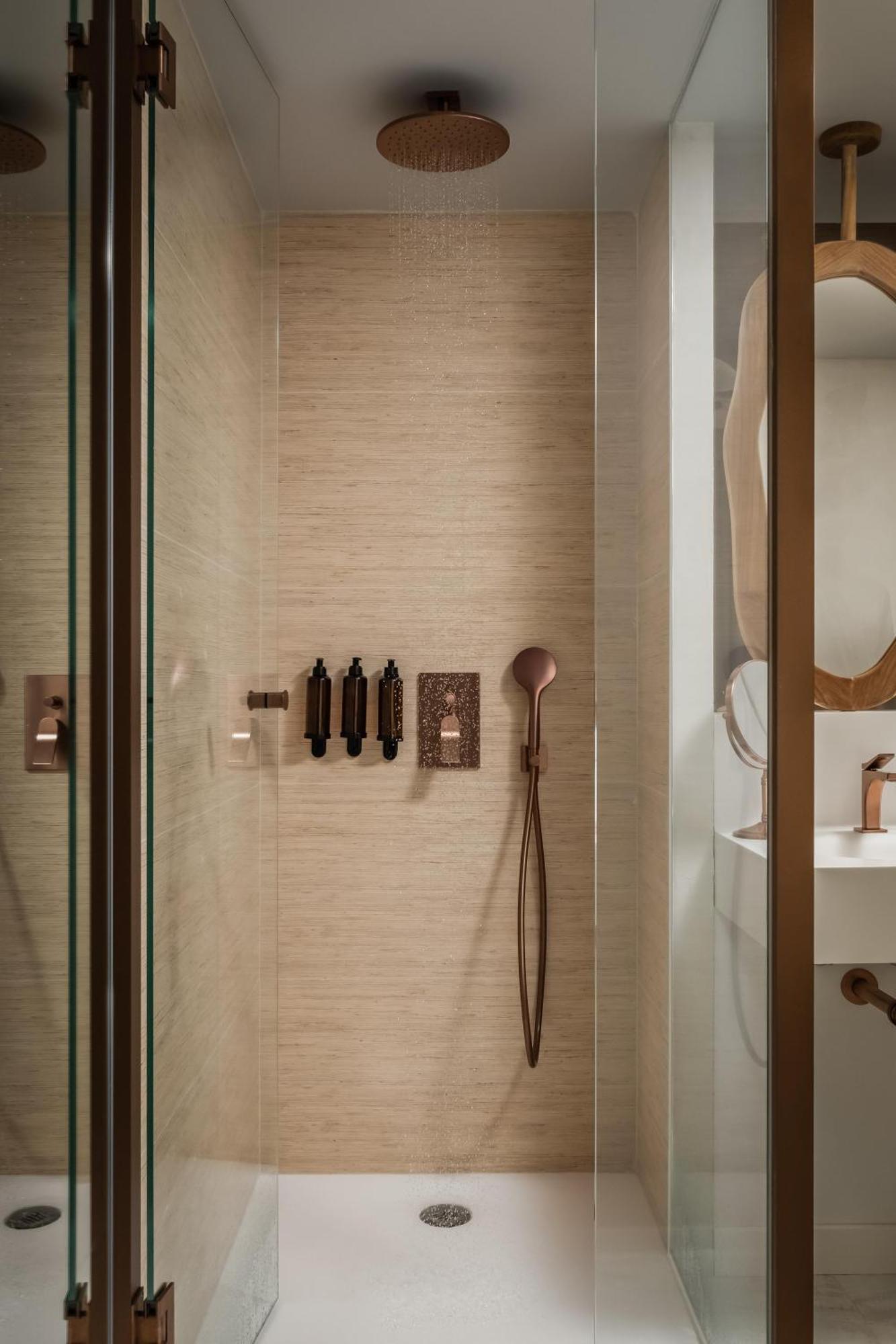 Doppelzimmer mit Poolblick