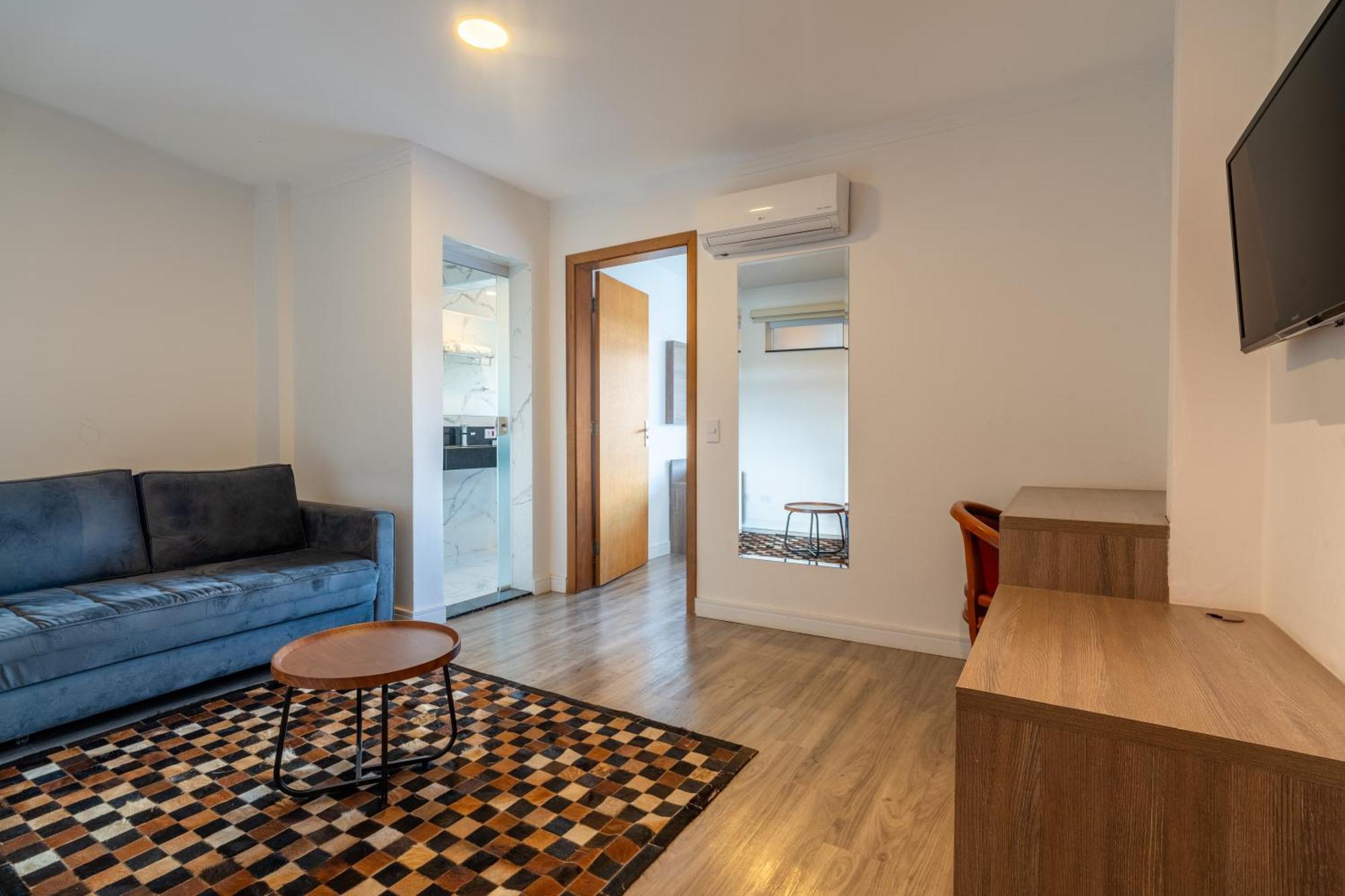 Triple Room,1651735983:JPEG