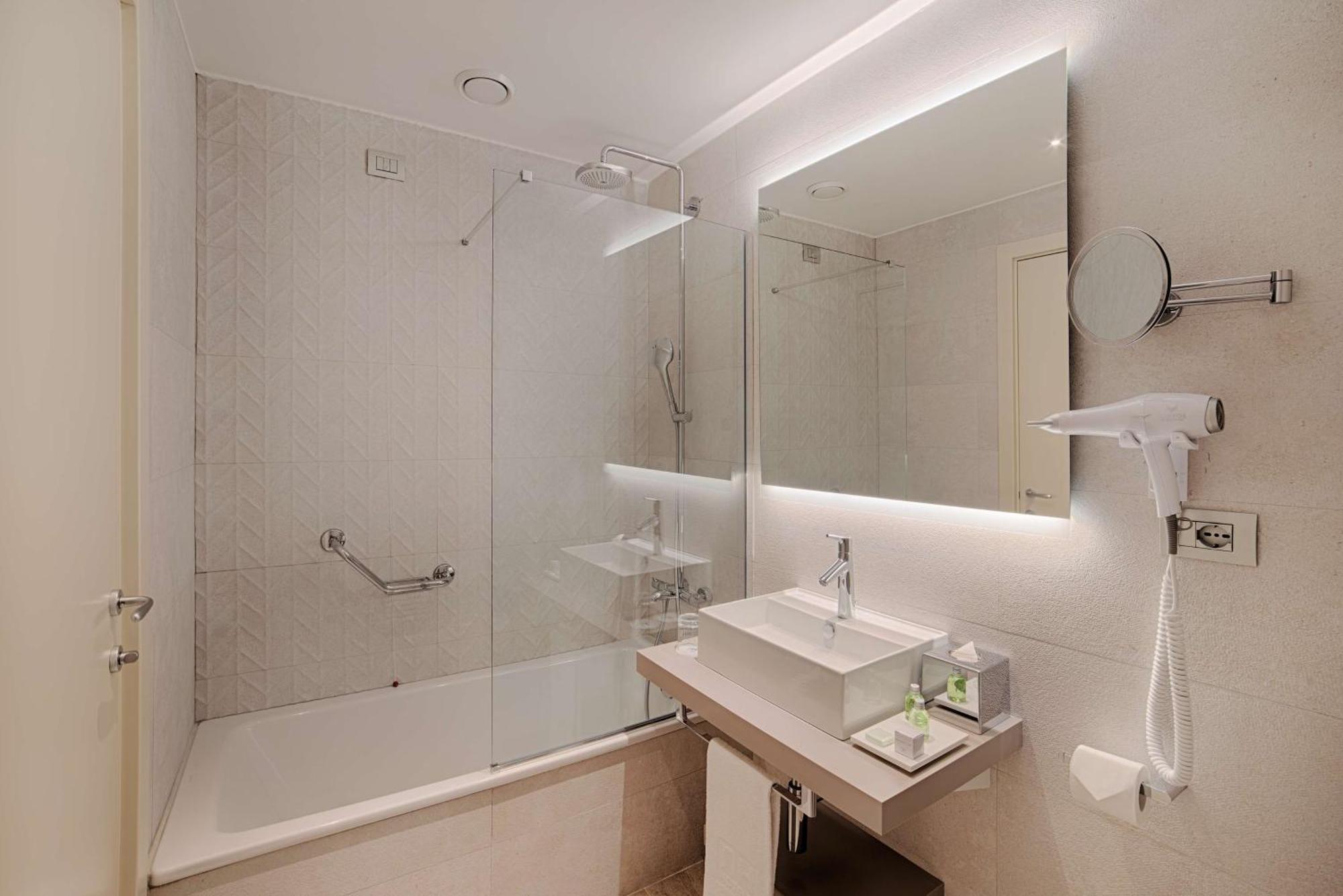 Superior Twin Room Terrace