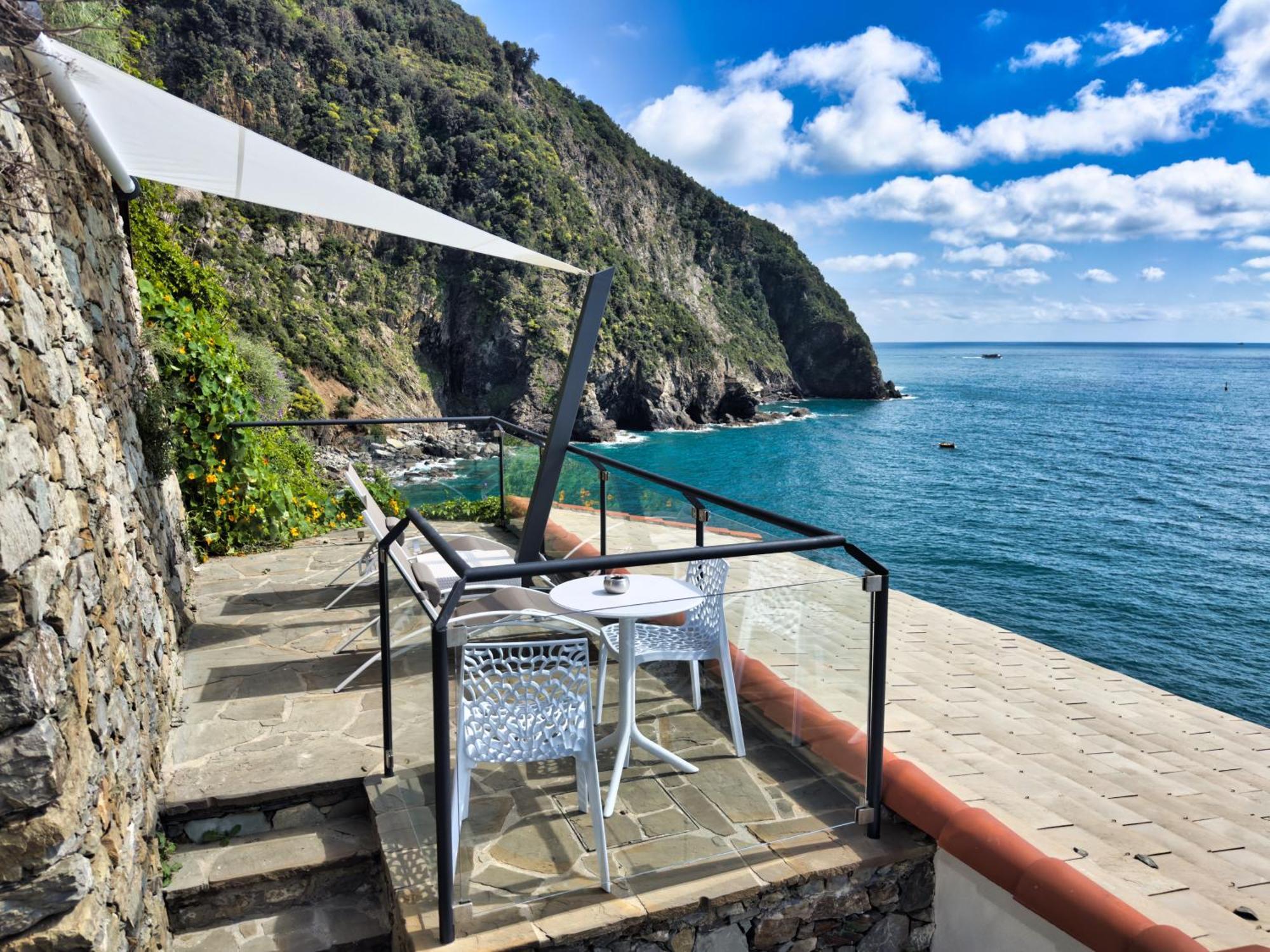 Deluxe Double room Balcony Jacuzzi sea view