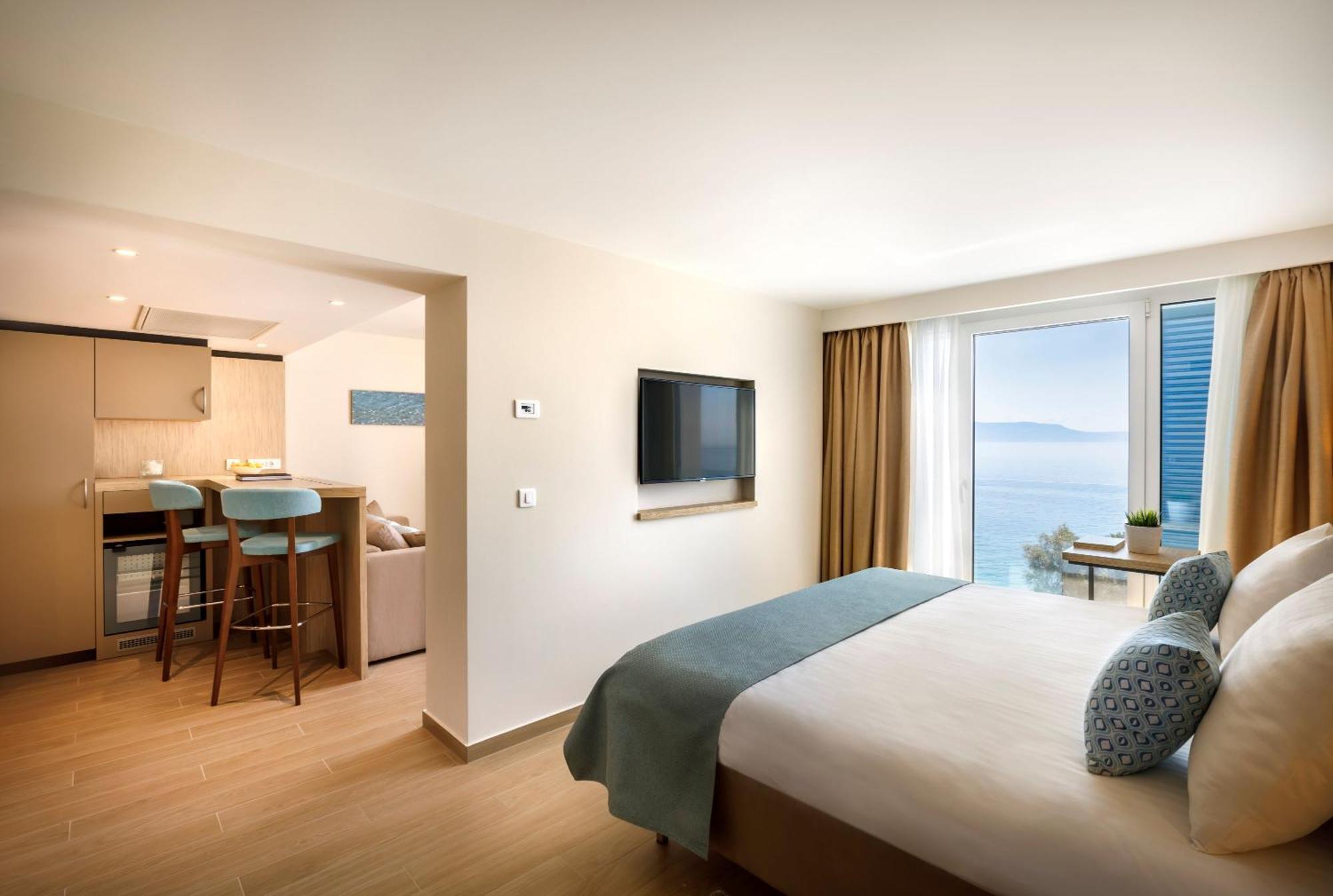 Junior Suite für 2+1 mit Meerblick – für Erwachsene