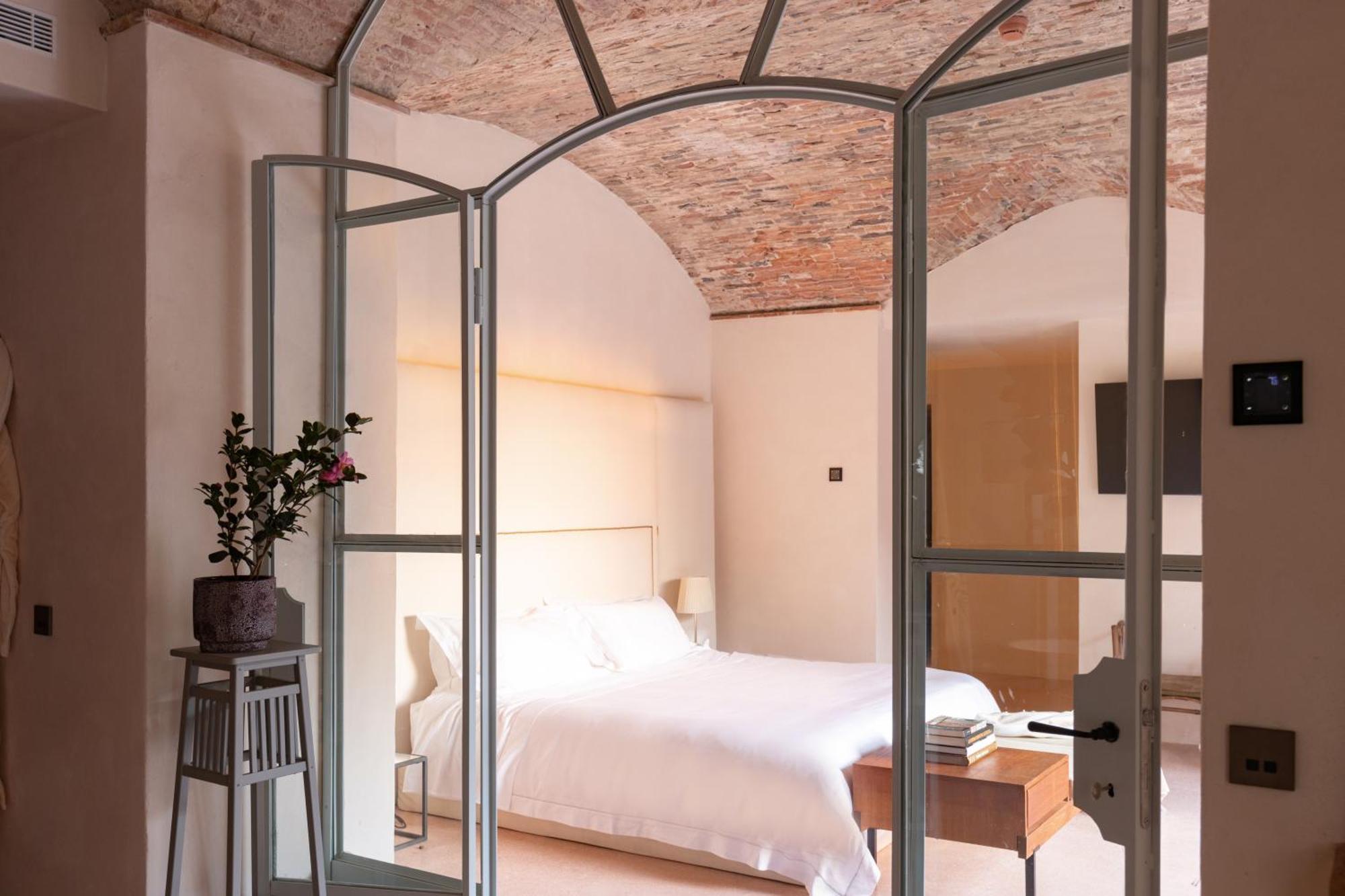 Suite-Annex