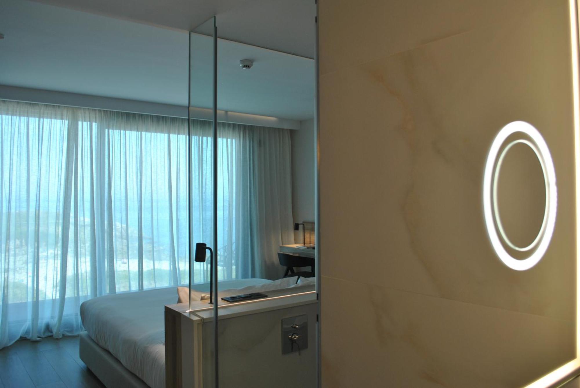 Premium Seaview Double Room with bath and terrace