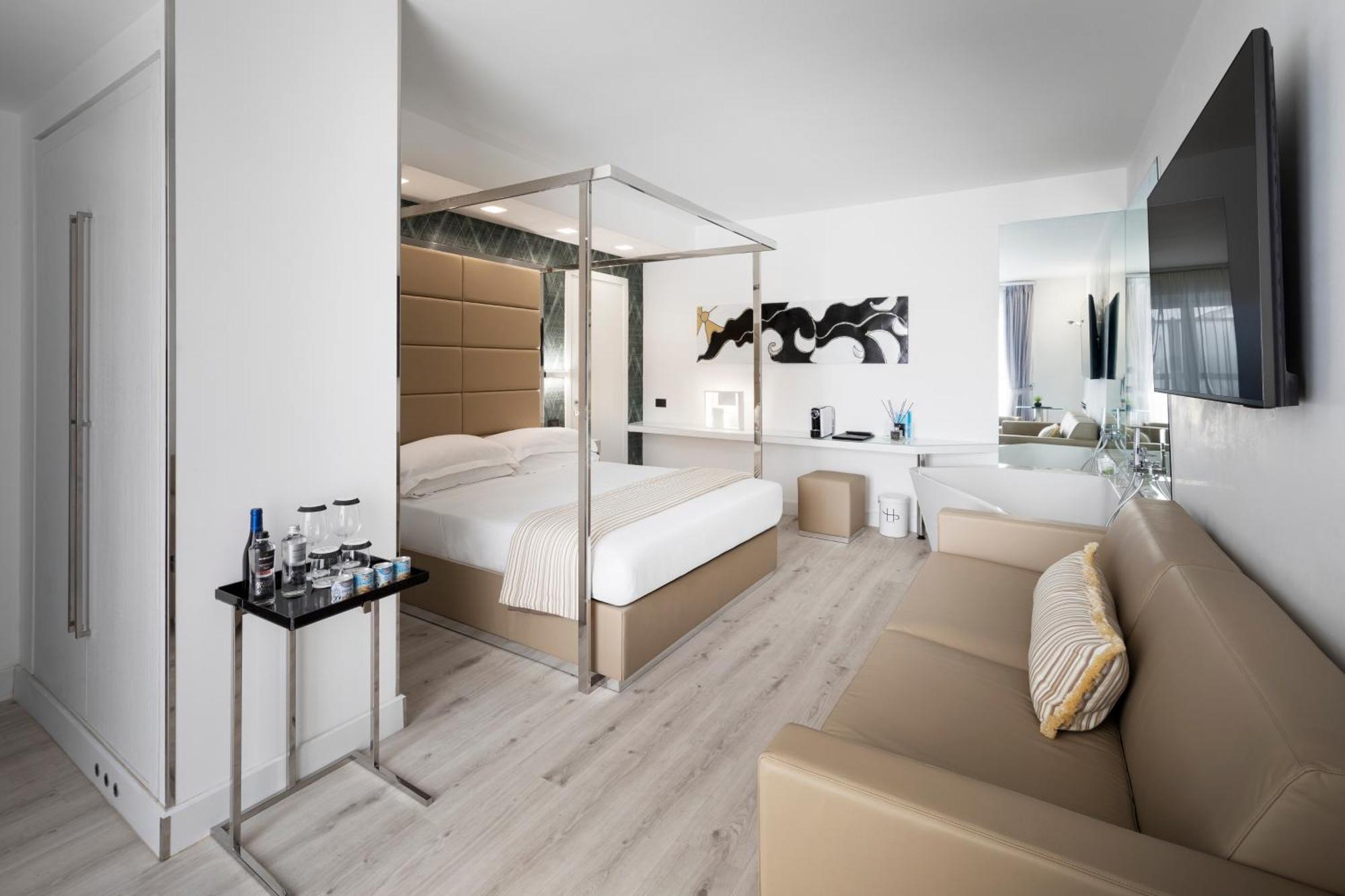 Suite Terrace,1684328312:JPEG
