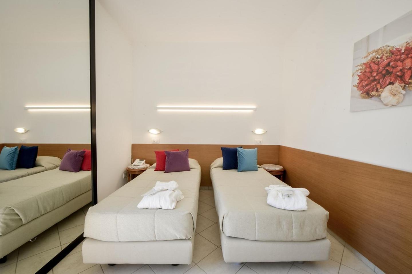 Double or Twin Room Garden View