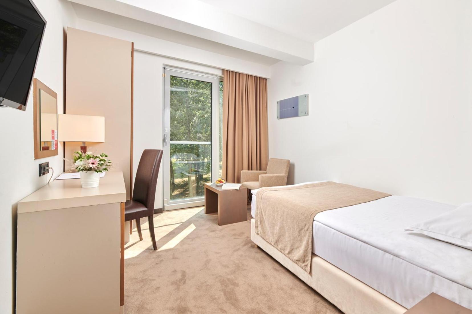 Economy Single Room