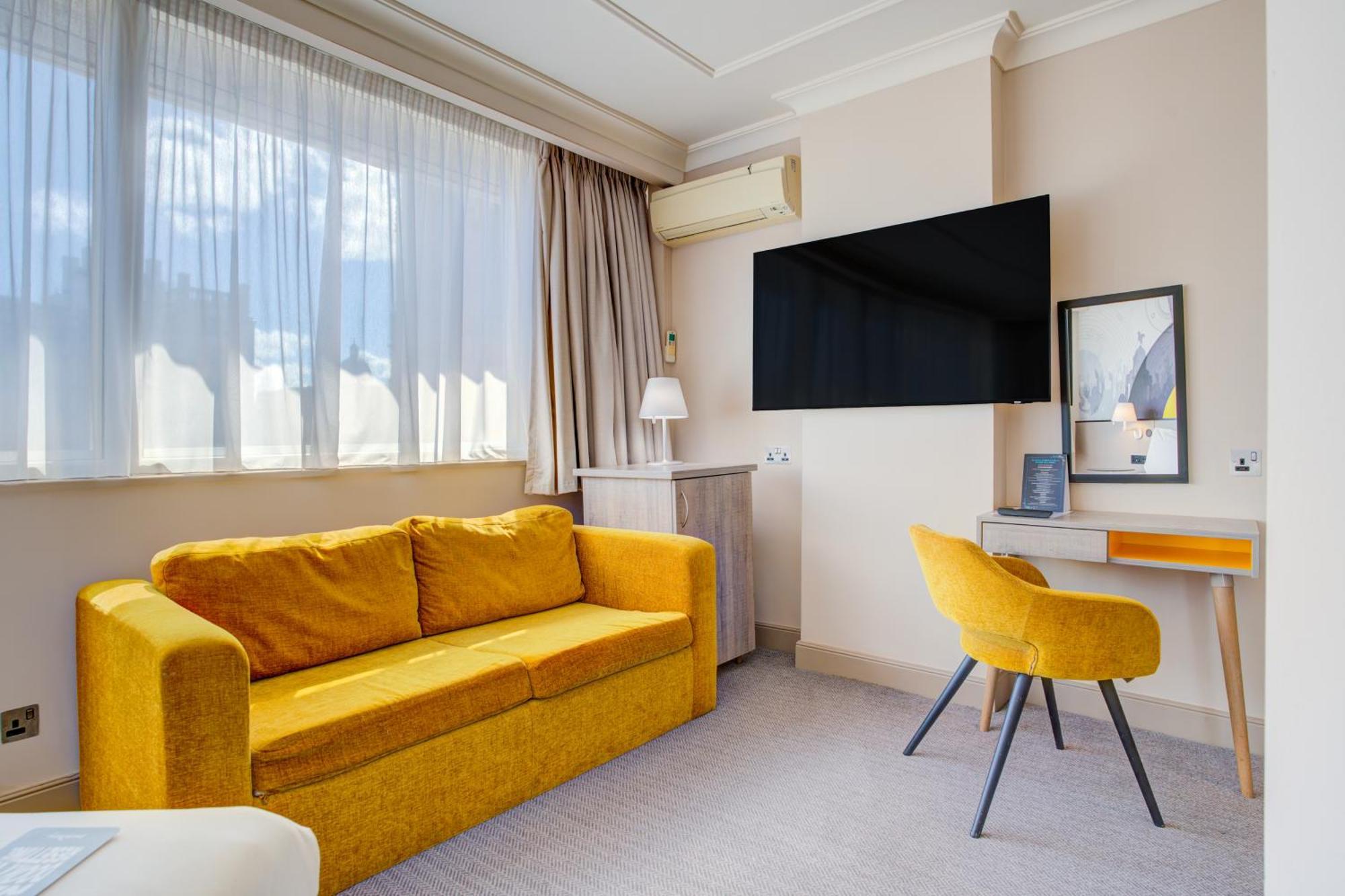 Superior Family Room