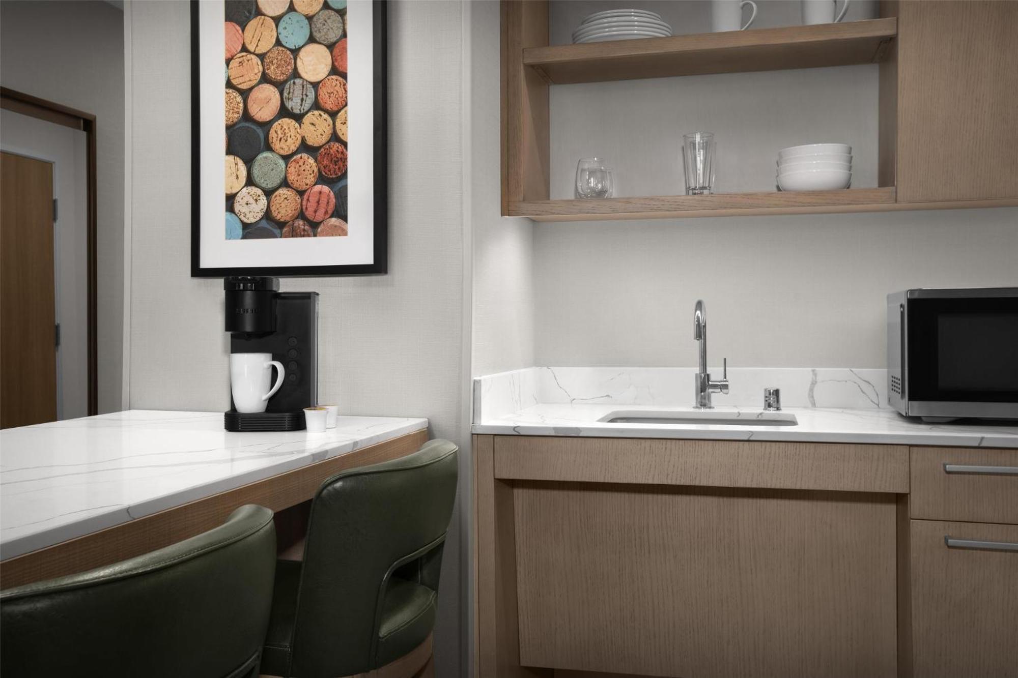 Efficiency King Suite