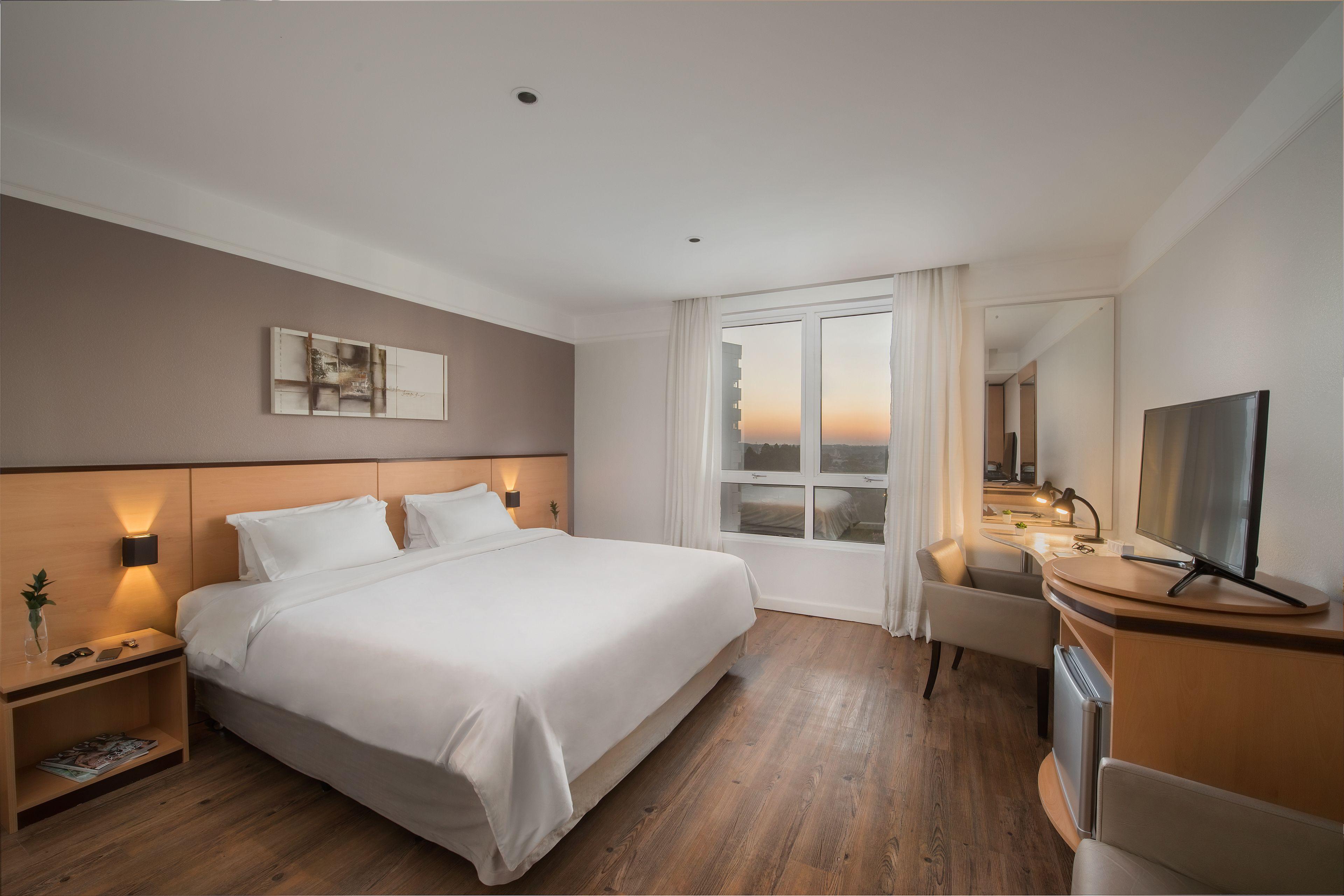 Standard Double - 1 King Bed,1220733418:JPEG