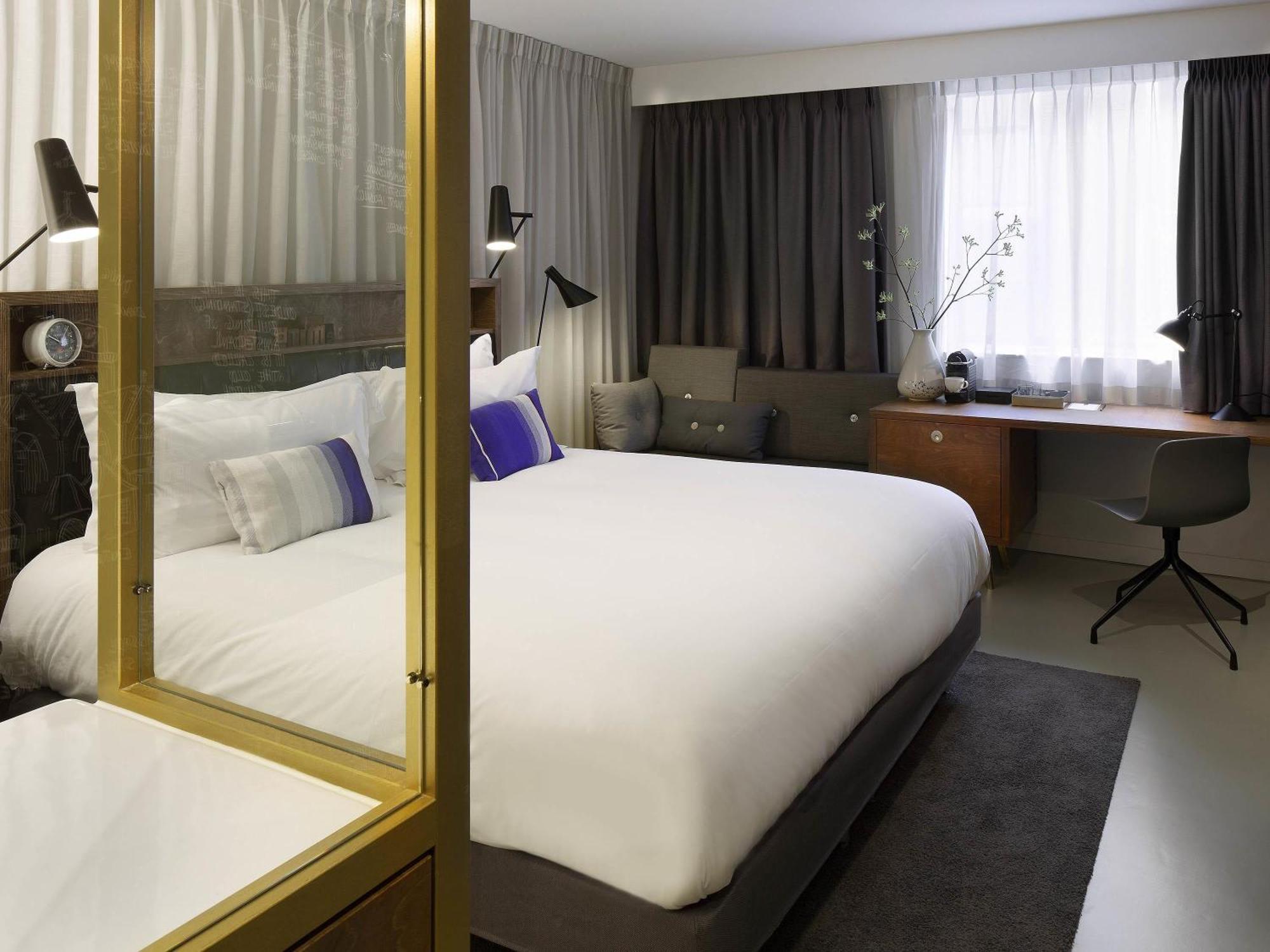 Quarto Superior com Cama King-size