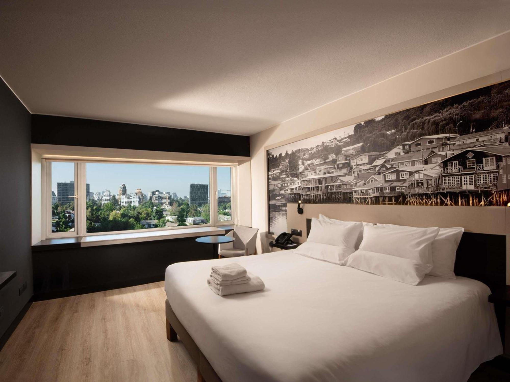 Superior Queen Room,1717036515:JPEG