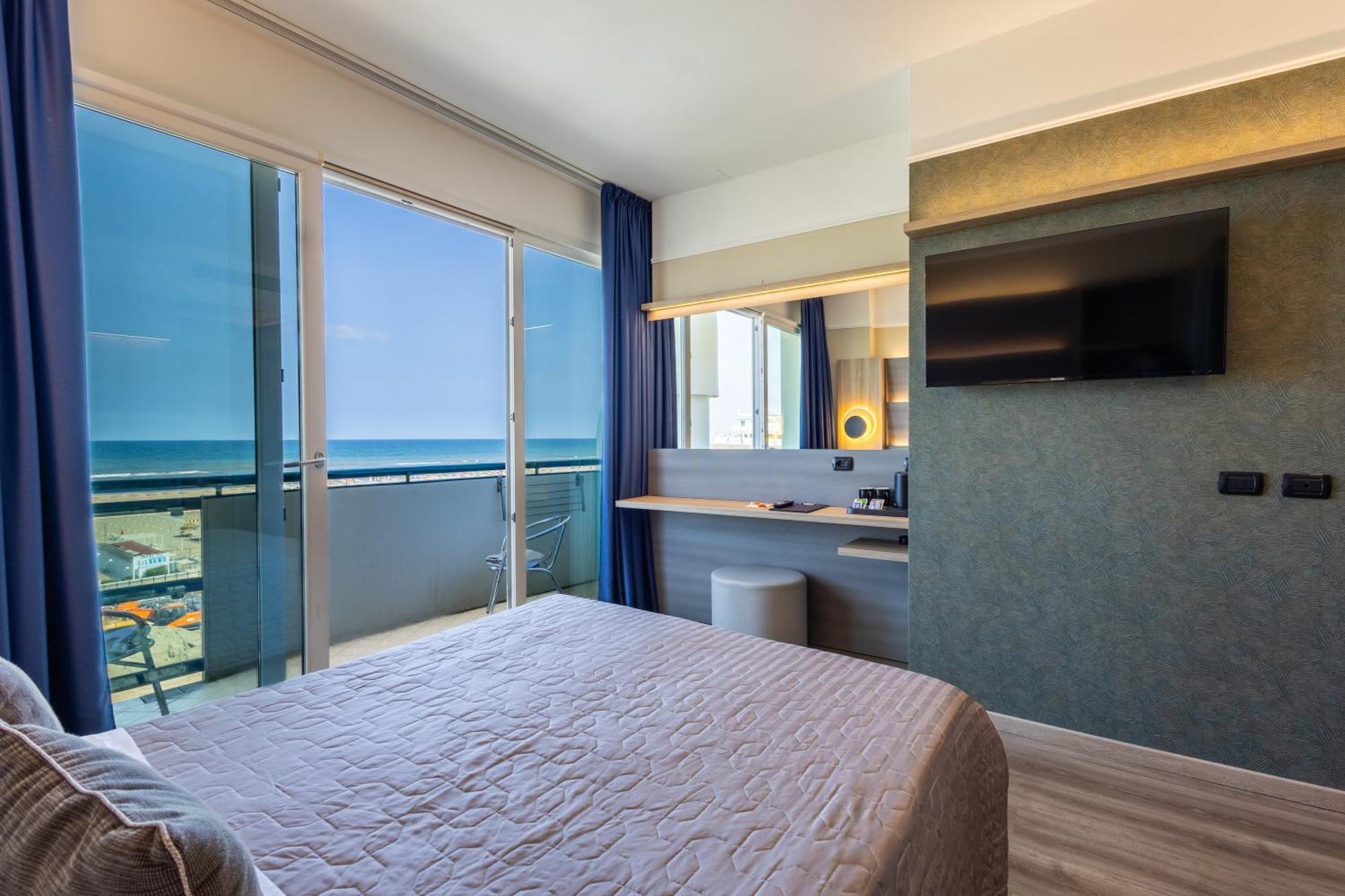 Deluxe Double Room Sea View
