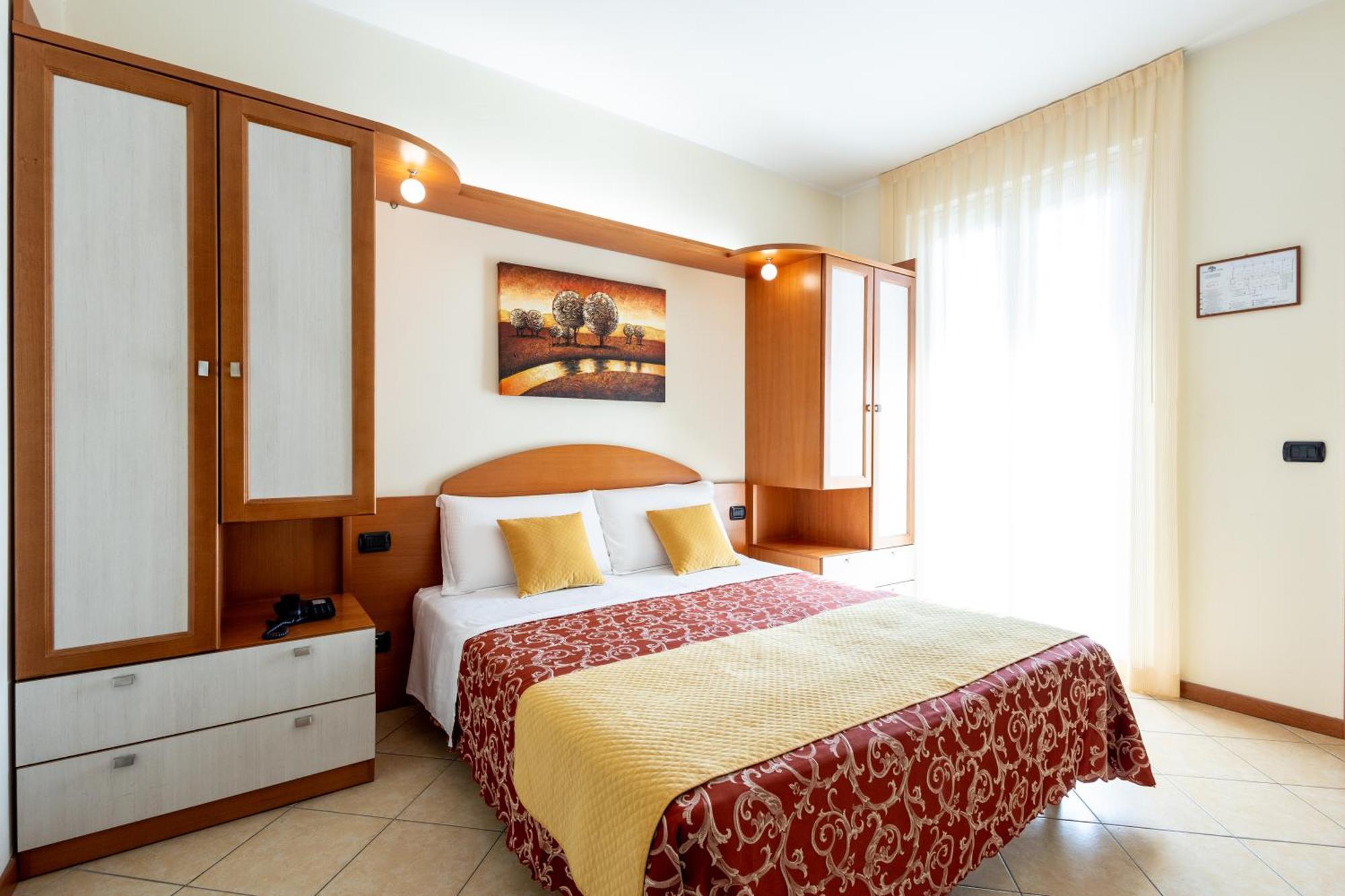 Standard Double or Twin Room Balcony