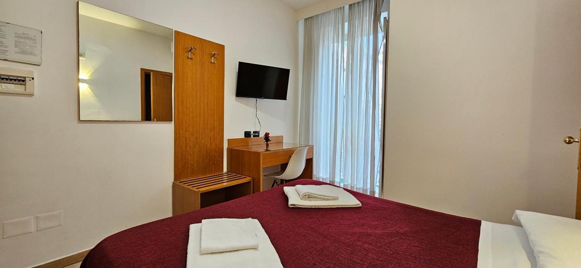 Double Room,1742588423:JPEG