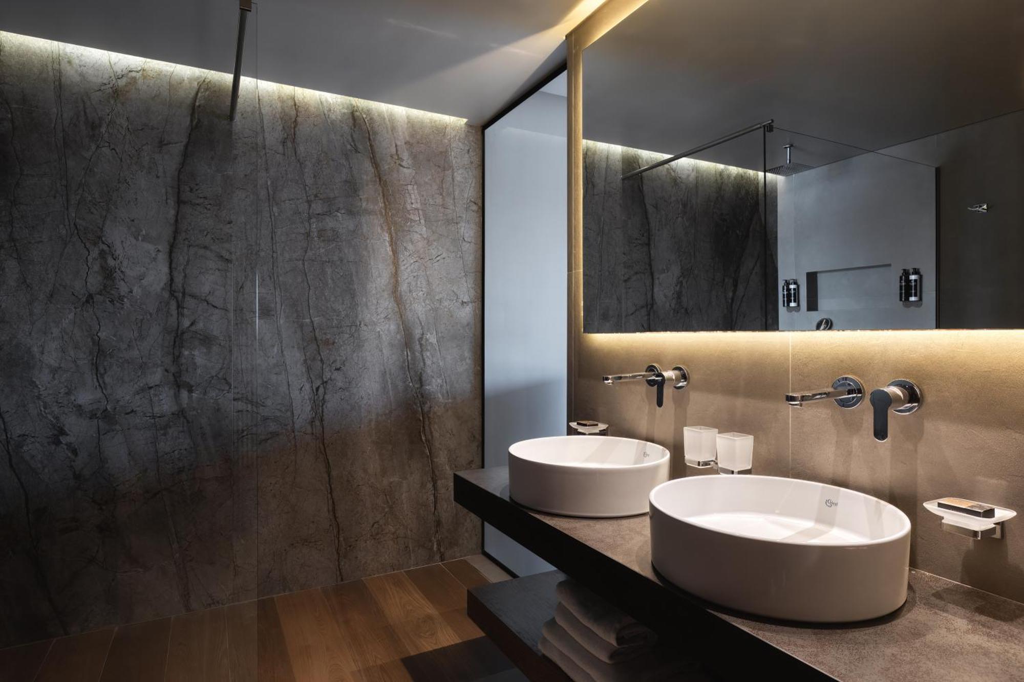 Amber Suite Sea View Plunge Pool