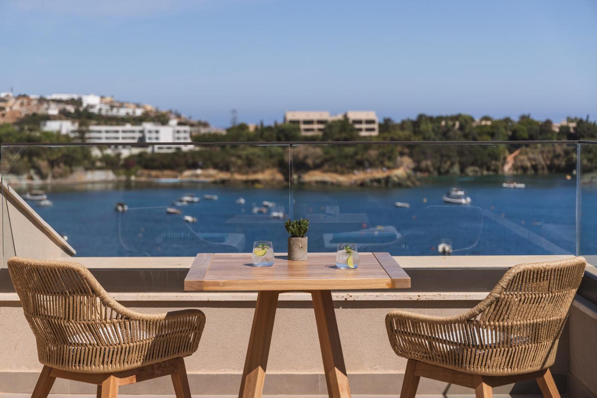 Moonstone Suite Sea View No Plunge Pool