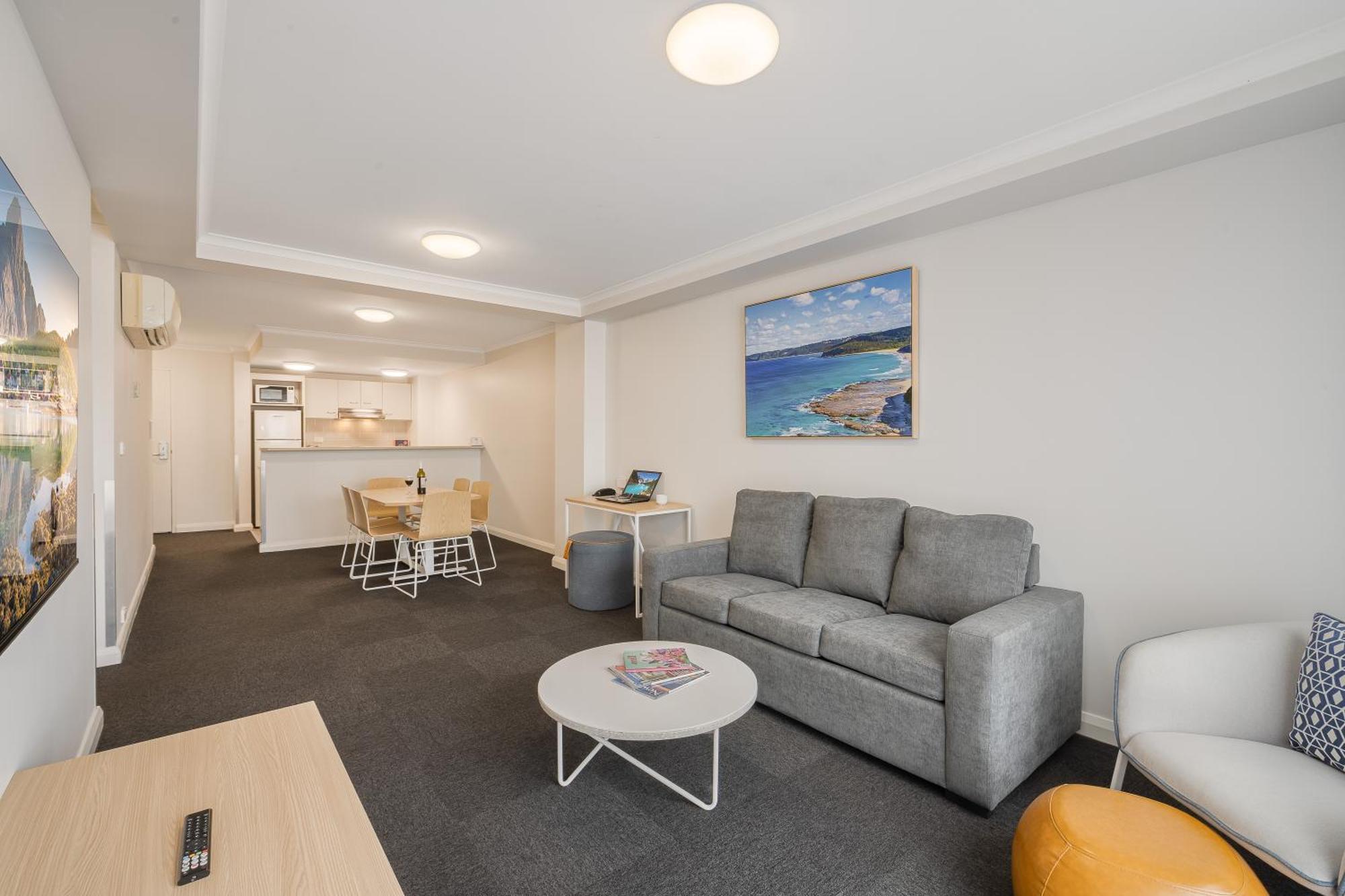 Three-Bedroom Deluxe Apartment,1746894593:JPEG