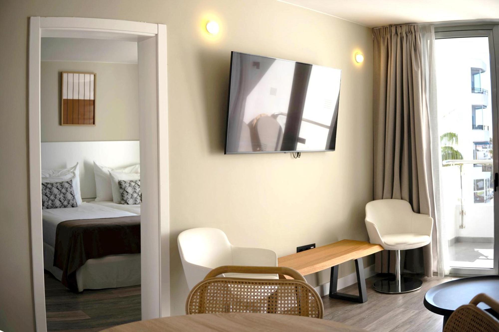 Standard Suite