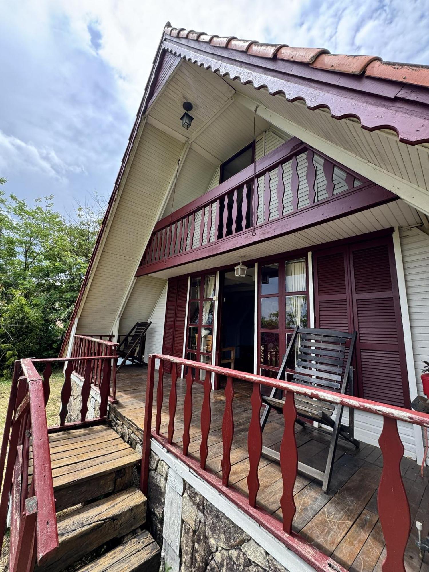 Chalet,1758329119:JPEG