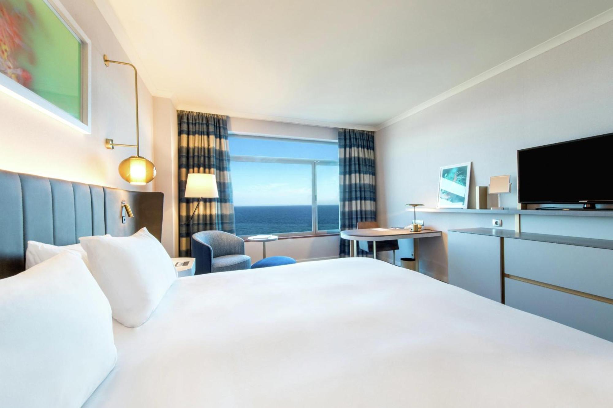 Executive Kamer met Kingsize Bed en Uitzicht op Zee