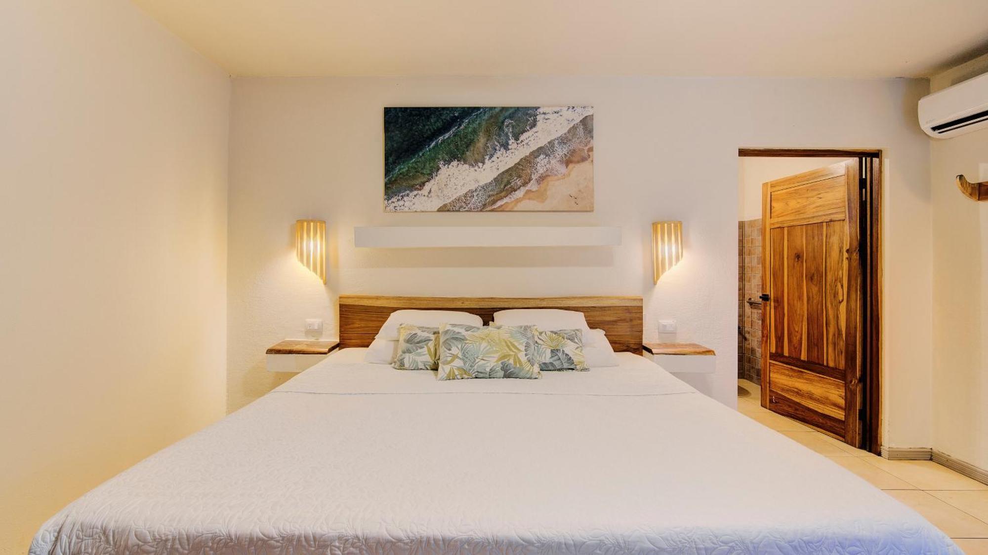 King Room with Garden View