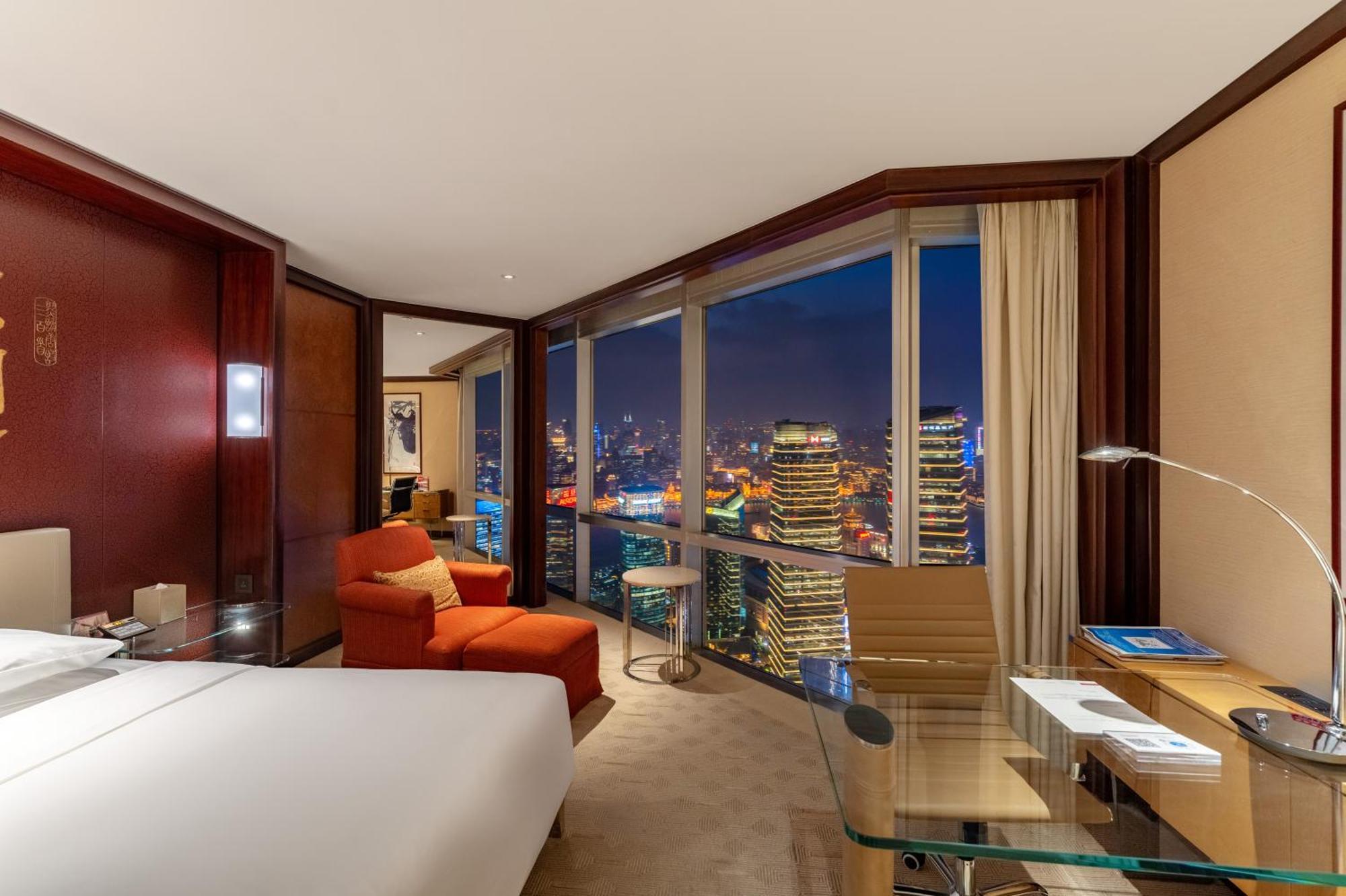 Queen Room River View