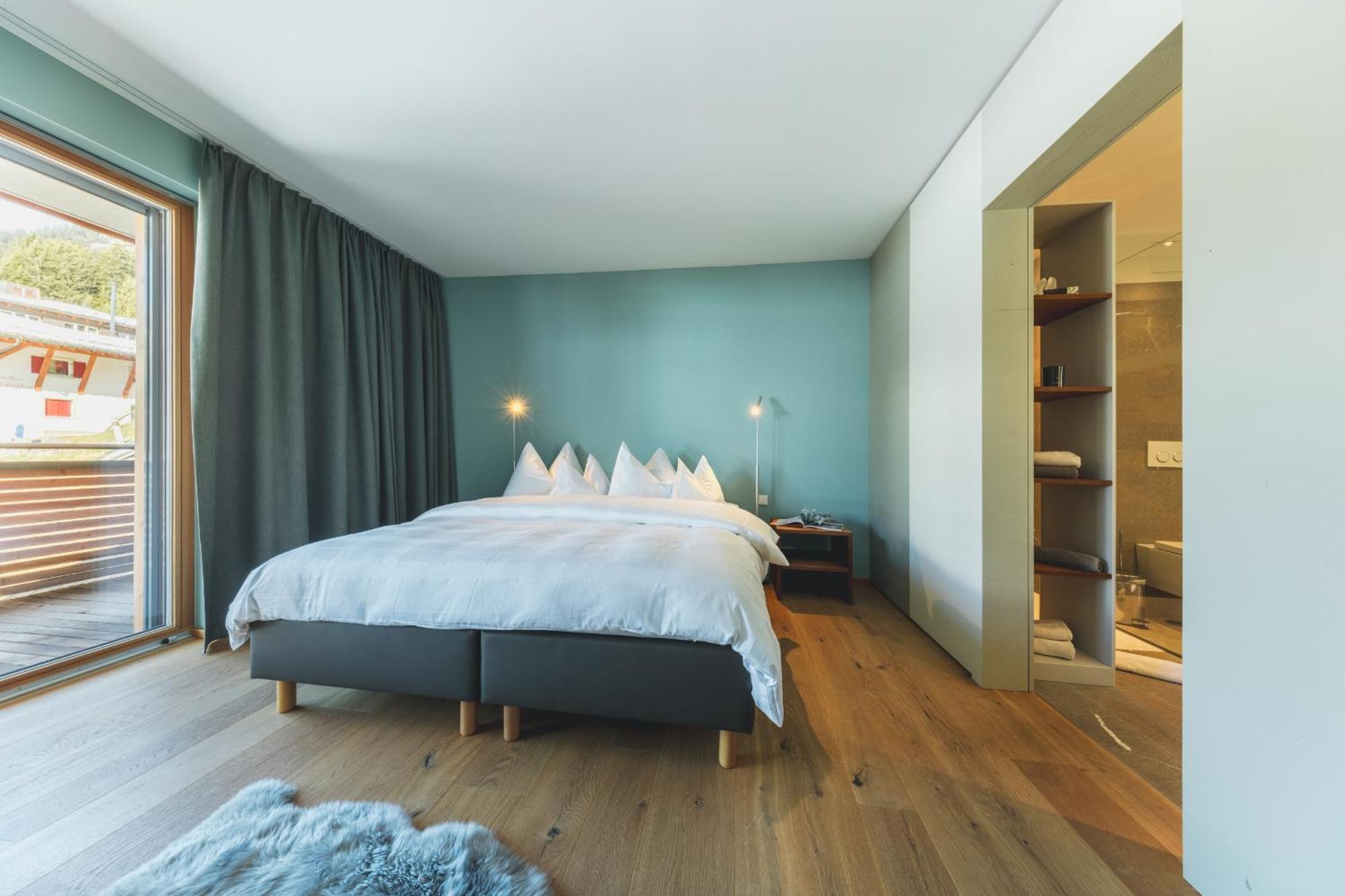 Three-Bedroom Apartment Suite