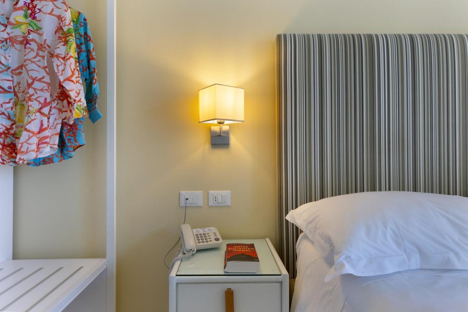 Double or Twin Room Sea View