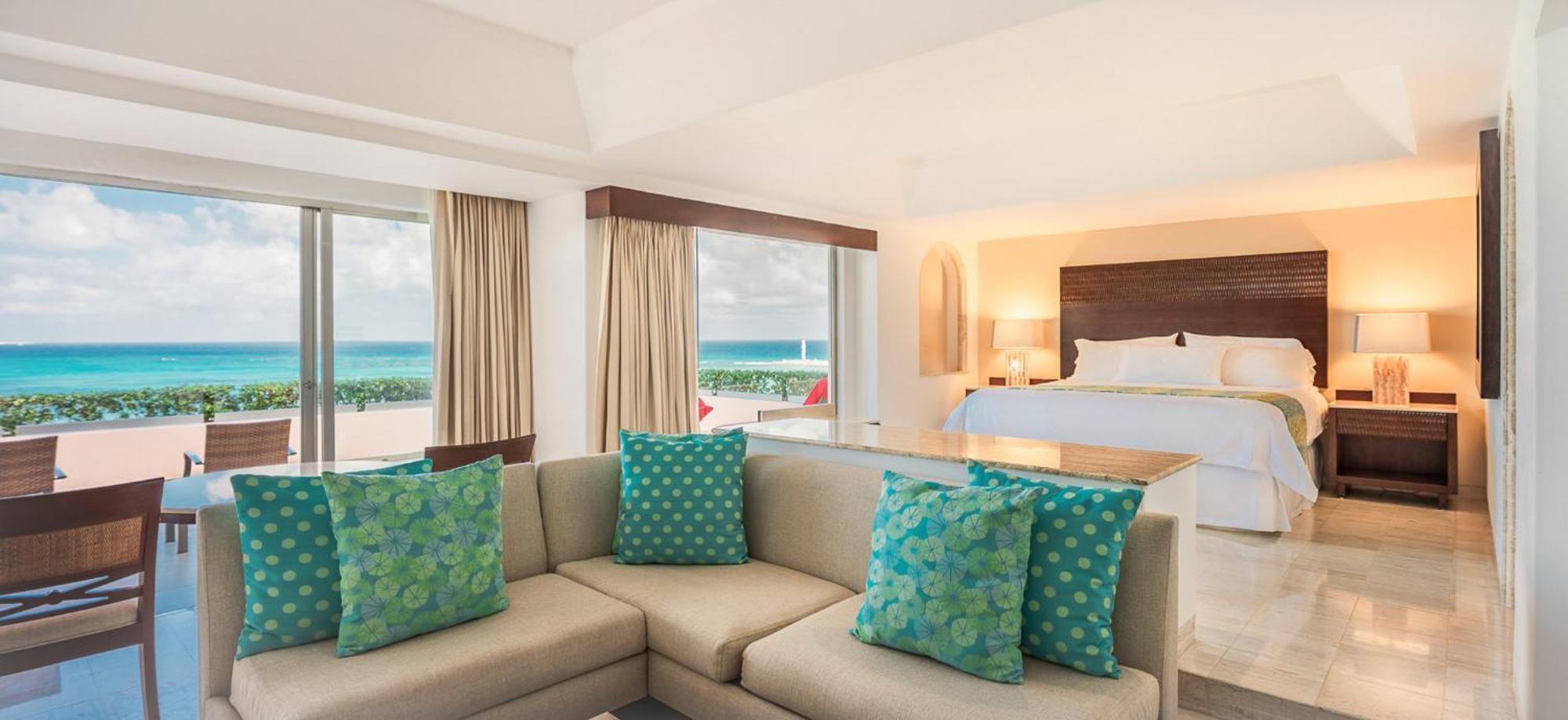Infinite Ocean Front One Bedroom Master Suite