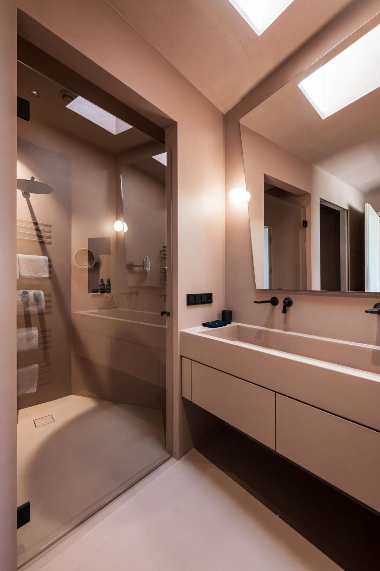 One-Bedroom Premium Apartment